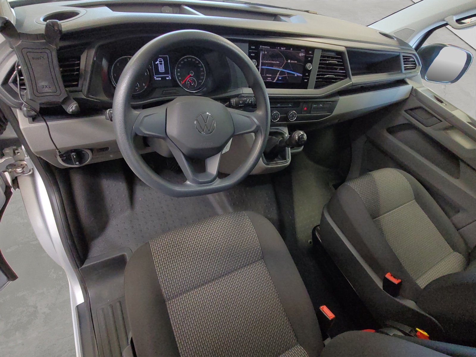 T6 Transporter Kasten 6.1 TDI Klima Navi Standheizung GRA