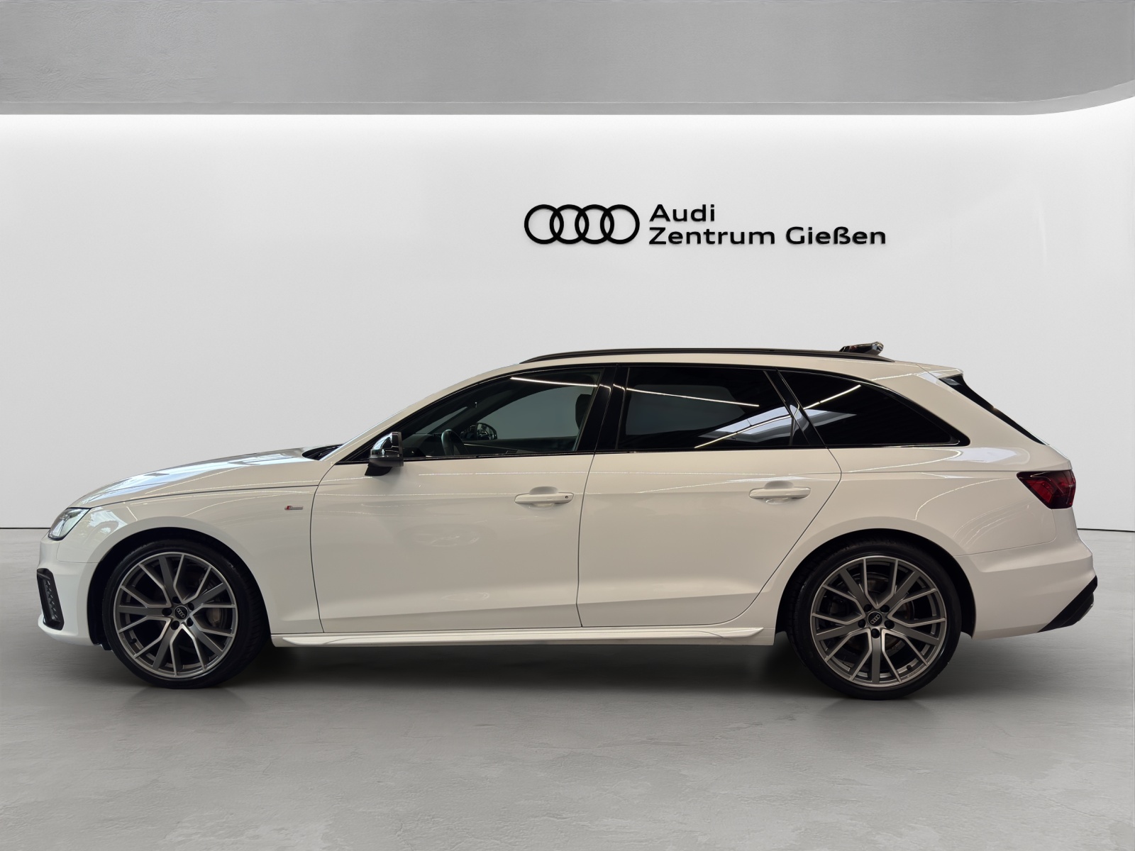 A4 Avant 40 TDI quattro S line Black AHK LED Navi