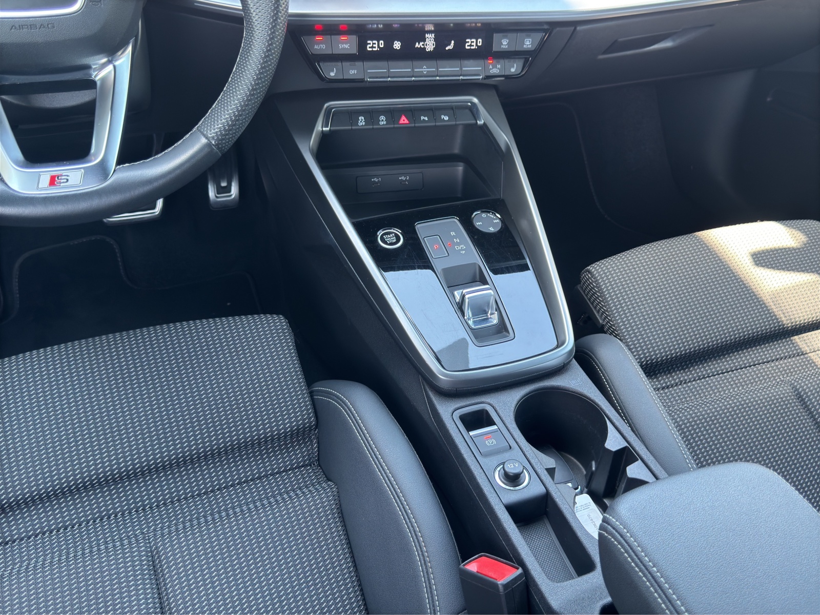 A3 Sportback 35 TFSI S-tronic S line Black Navi LED