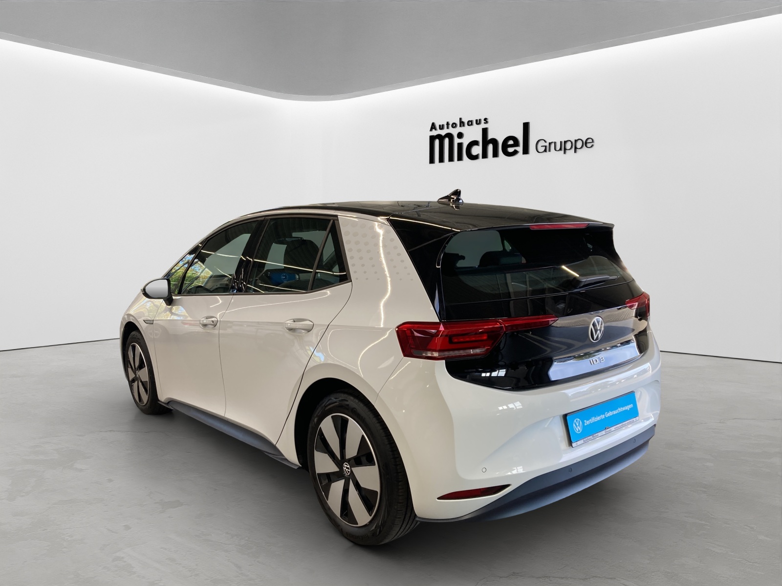 ID.3 Pure Performance LED Navi