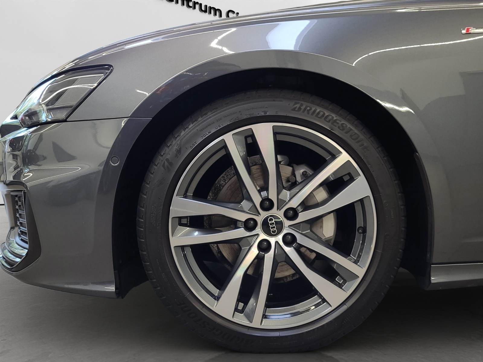 A6 Limousine 40 TDI quattro S line black LED Navi