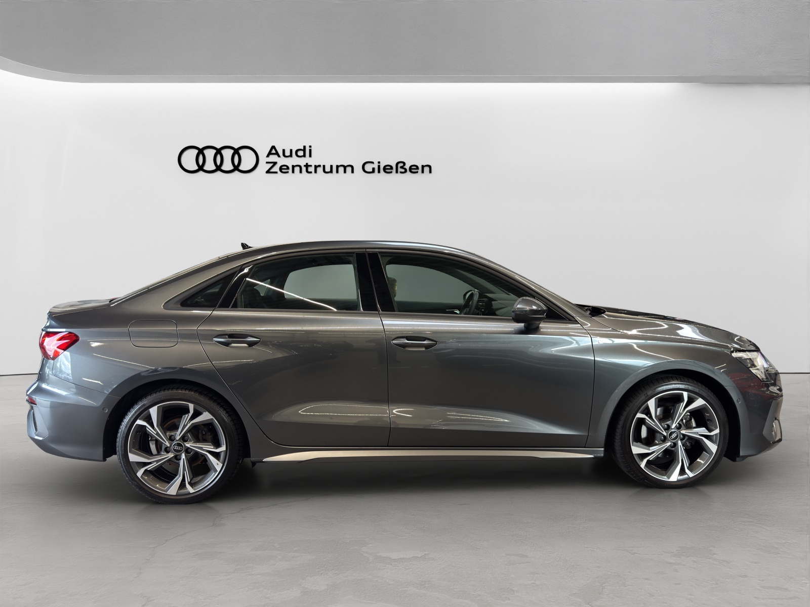 A3 Limousine 35 TFSI S line Kamera Navi LED