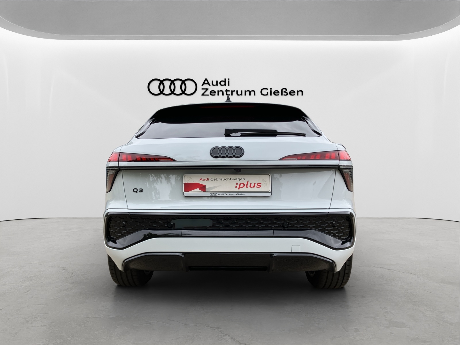 Q3 Sportback e-hybrid S line Black Tech plus LED Navi
