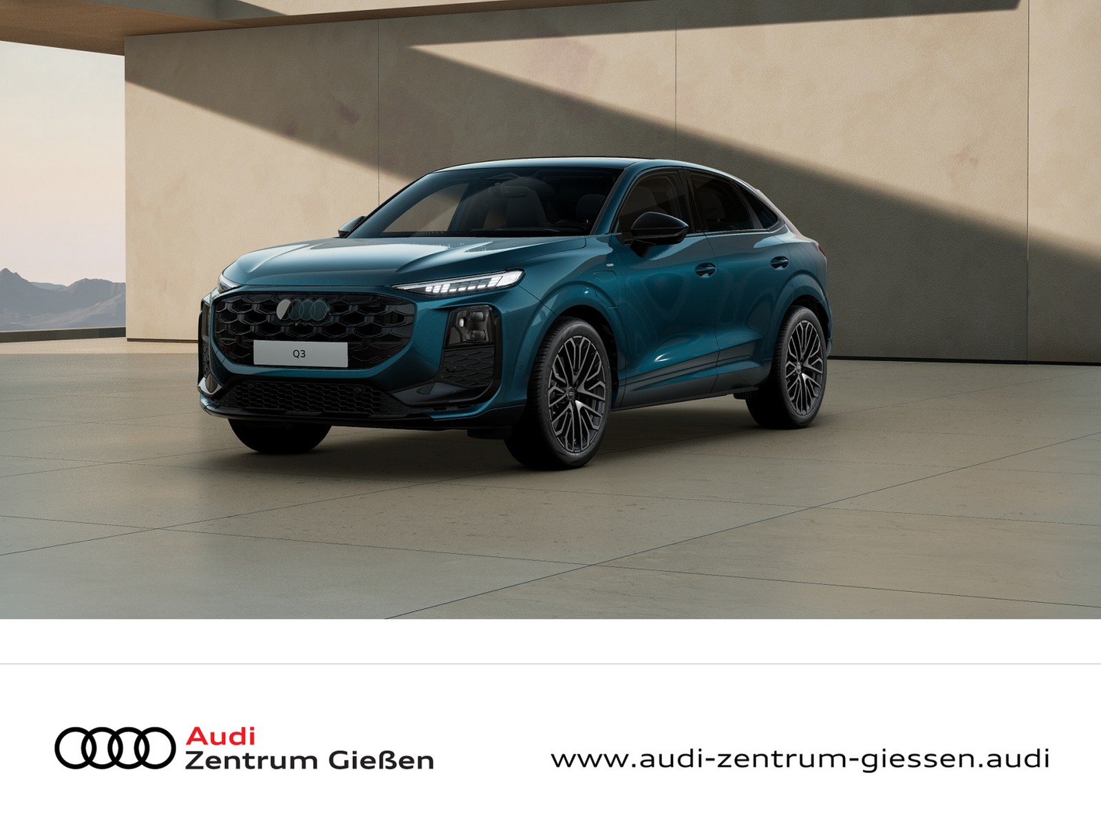 Q3 Sportback e-hybrid 200 kW S tronic UPE 68430 Pano, Tech plus, Matrix, Exterieur S line