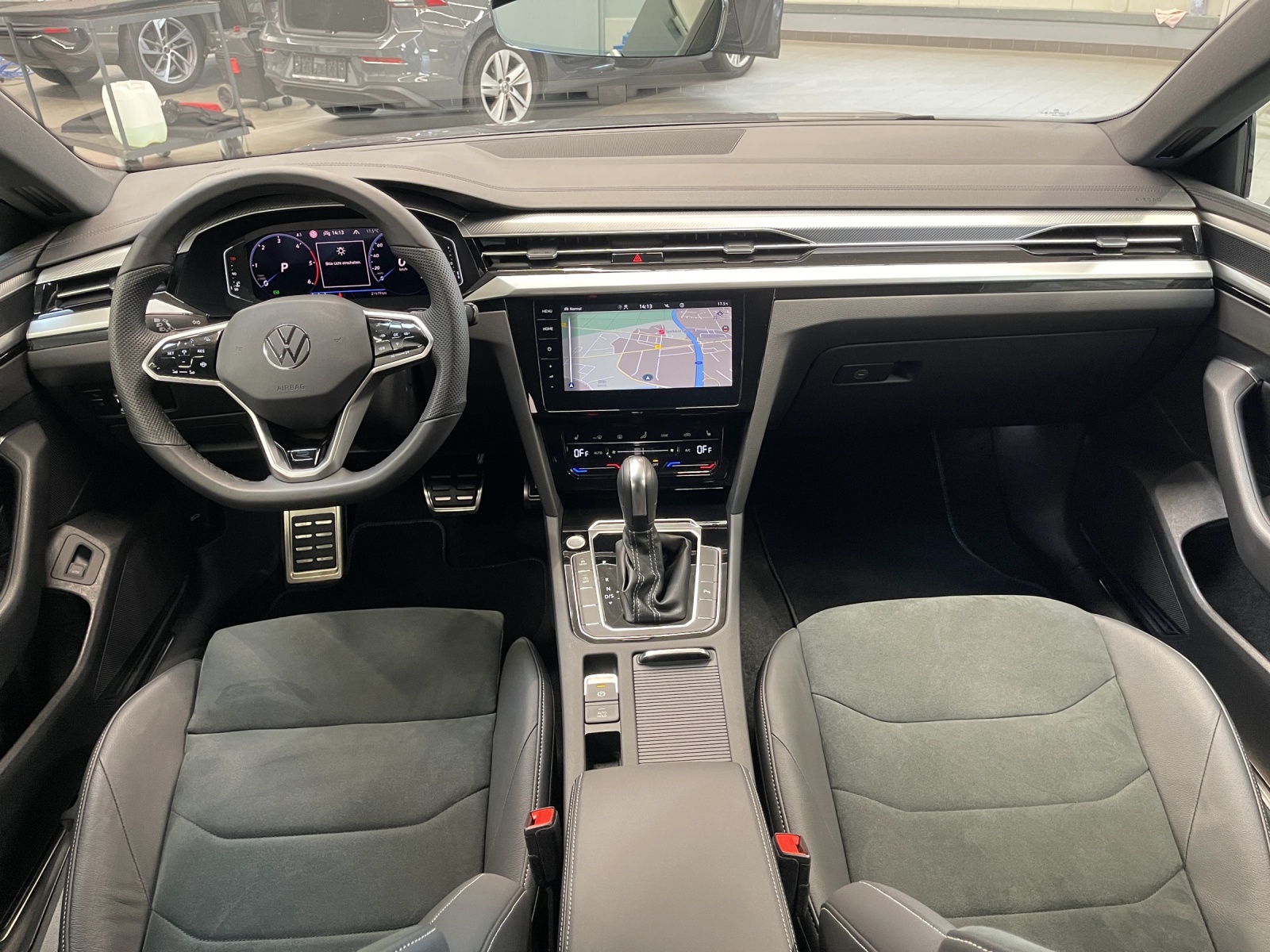 Arteon Shooting Brake TDI DSG R-Line IQ-Light Navi AHK