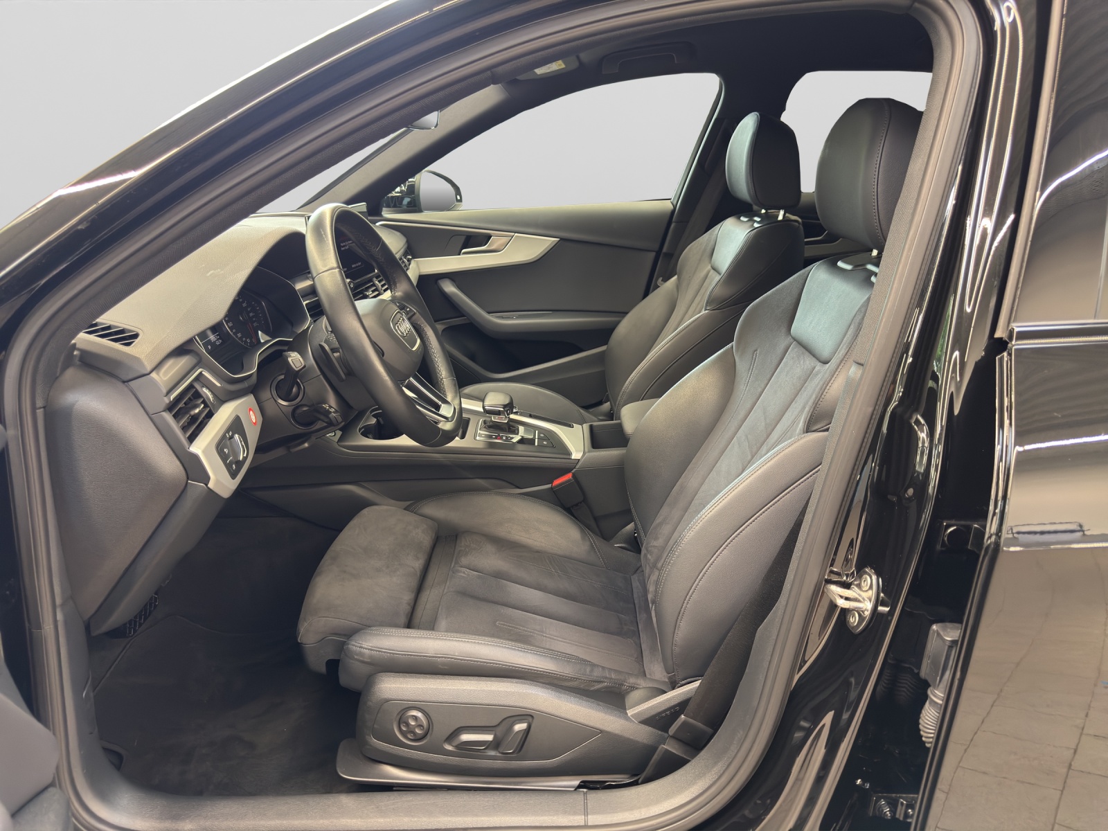 A4 Avant 35 TDI S line Black LED Navi Assistenzpaket