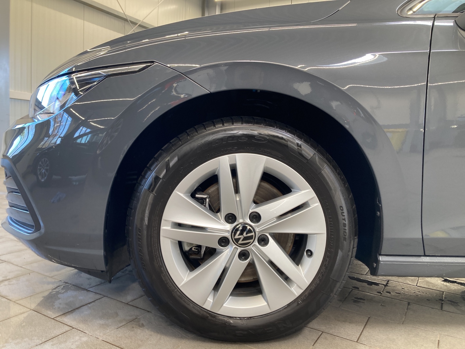 Golf 8 Variant TDI DSG Life LED TravelAssist Navi Rückkamera