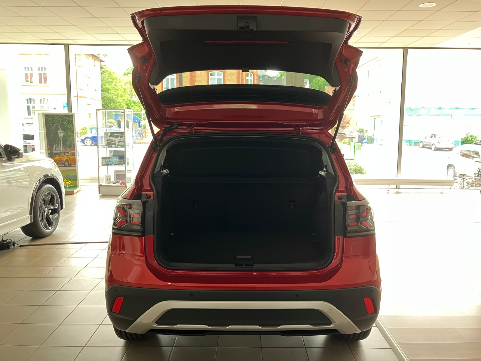 T-Cross TSI DSG Style IQ-Light Navi AHK Kamera