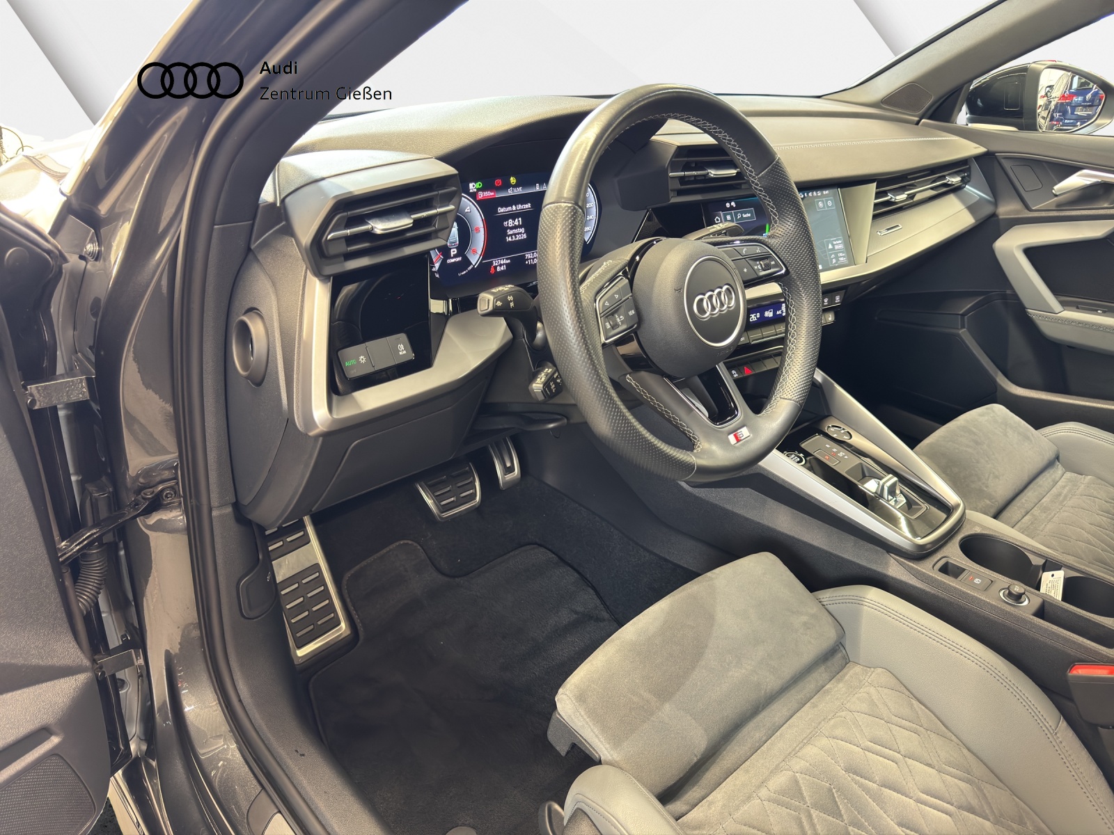 A3 Sportback 35 TDI S-tronic S line Black AHK Navi