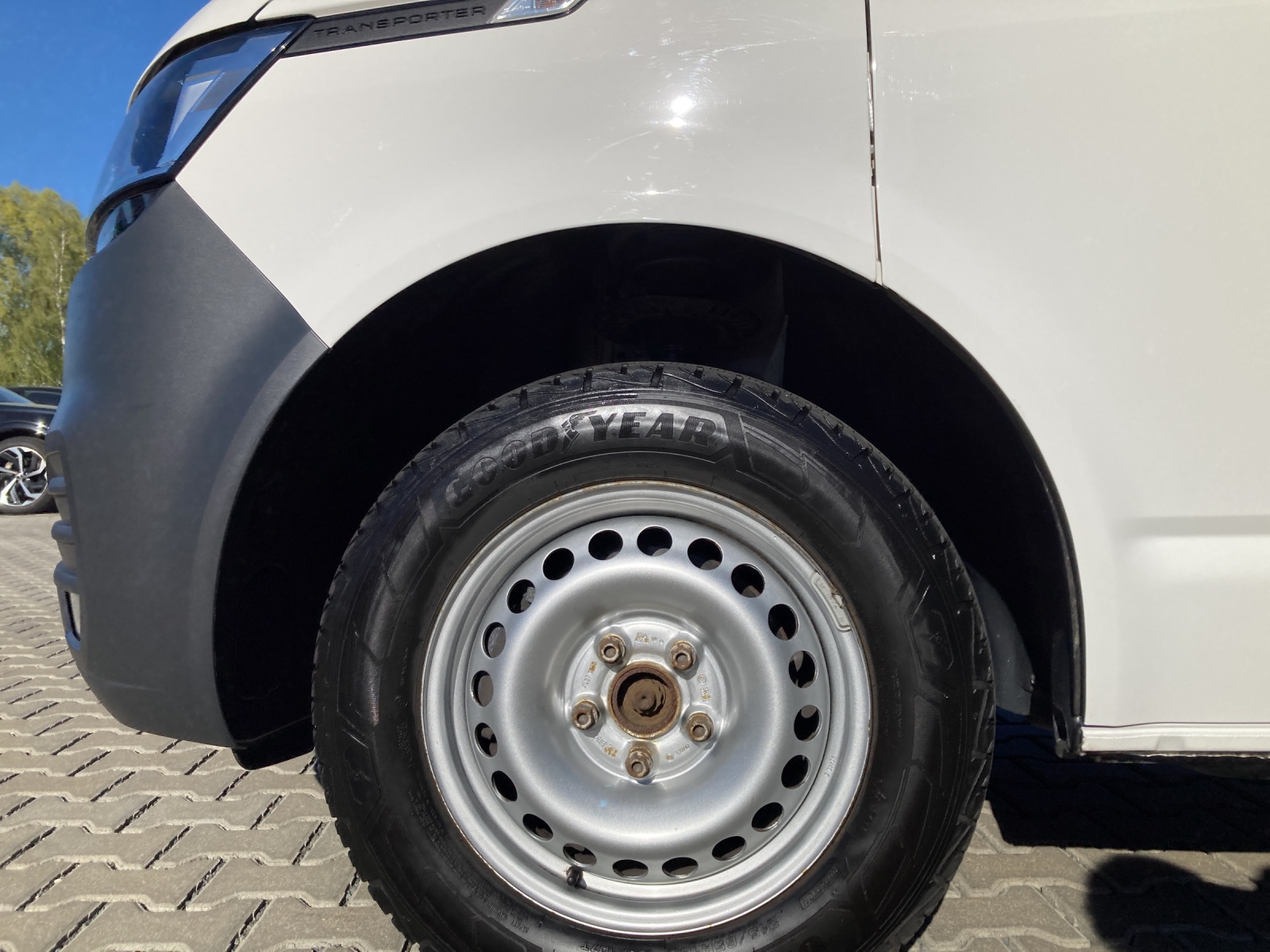 T6 Transporter 6.1 Kasten 2.0 TDI GRA Klima Navi PDC