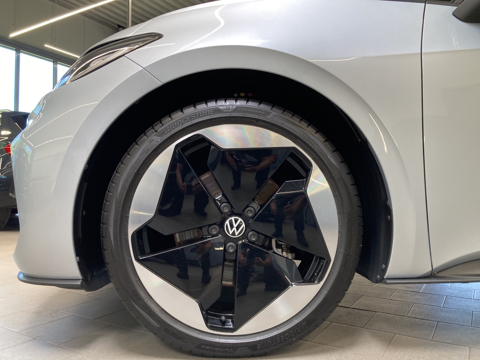 ID.3 Pro S 170 kW/77 kWh Wärmepumpe IQ-Light Navi ErgoSitz