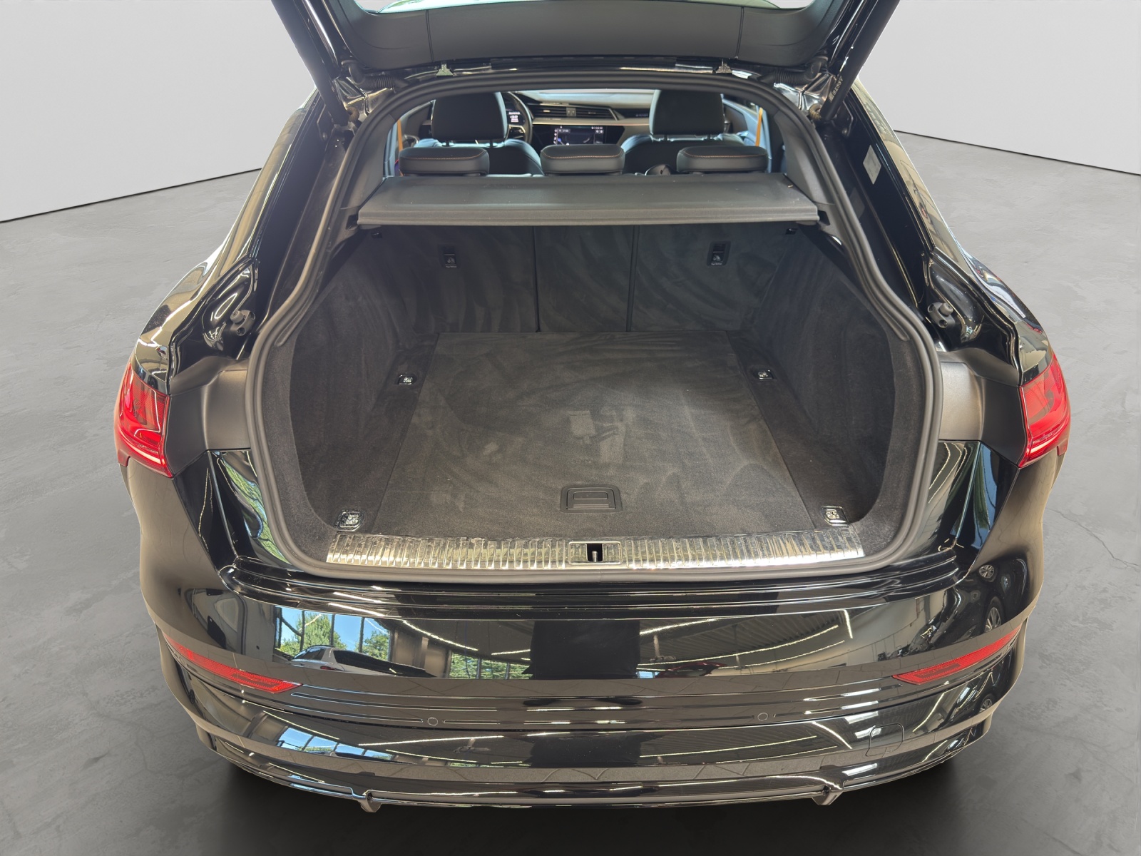 e-tron Sportback 50 quattro S line Black AHK 360°Kamera Navi