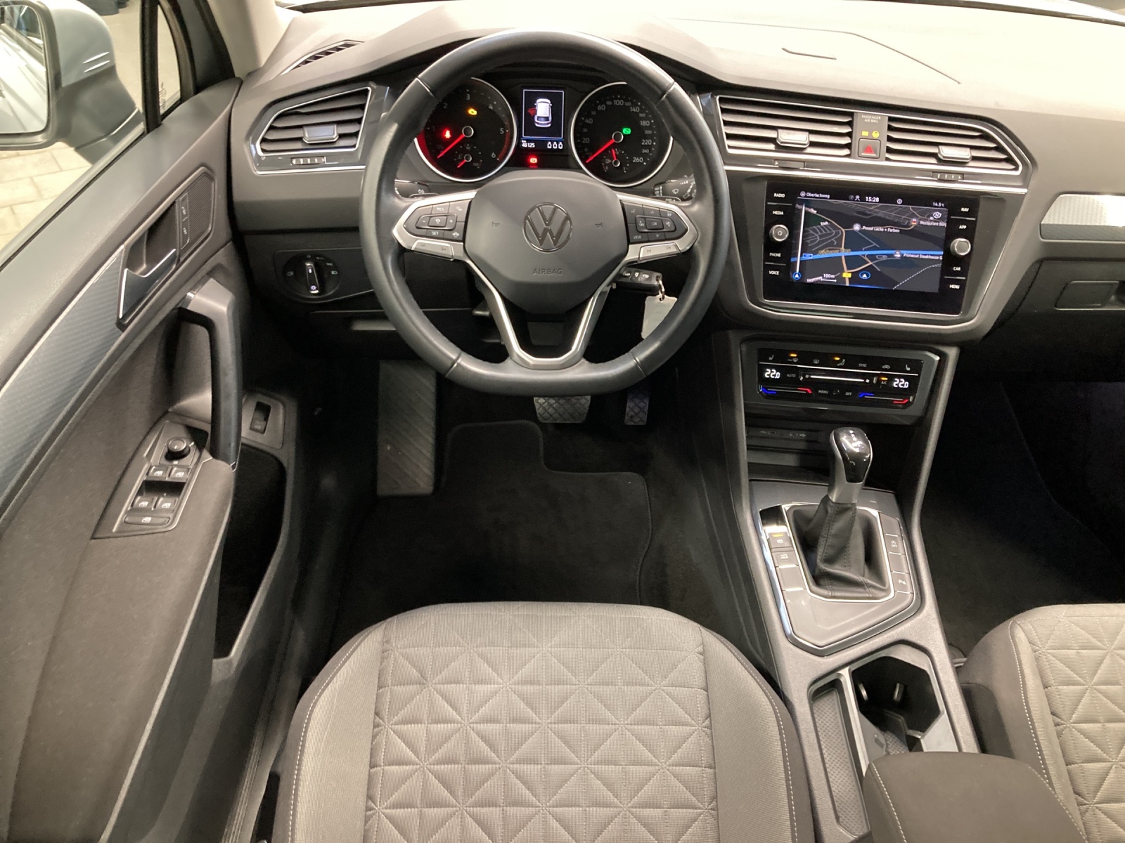 Tiguan TDI DSG Life LED AHK ACC