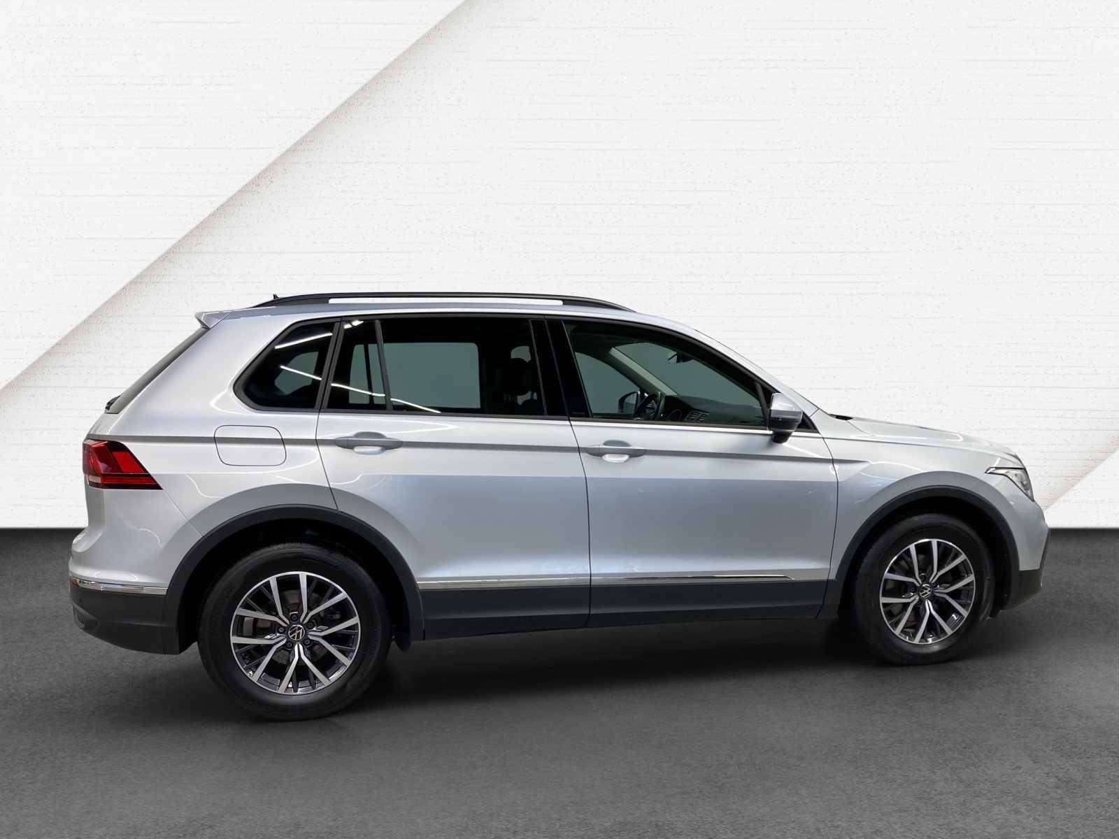 Tiguan TDI DSG Life LED AHK ACC