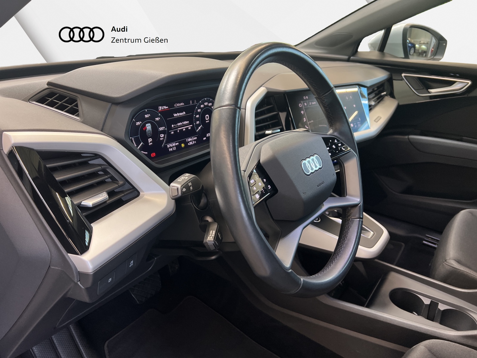 Q4 e-tron Sportback 40 S line Black MMI Navi Plus