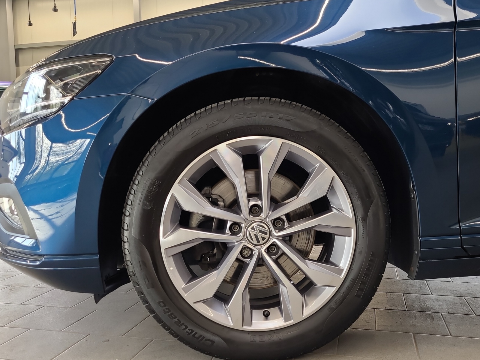 Passat Variant TSI DSG Business LED TravelAssist Kamera AHK Navi