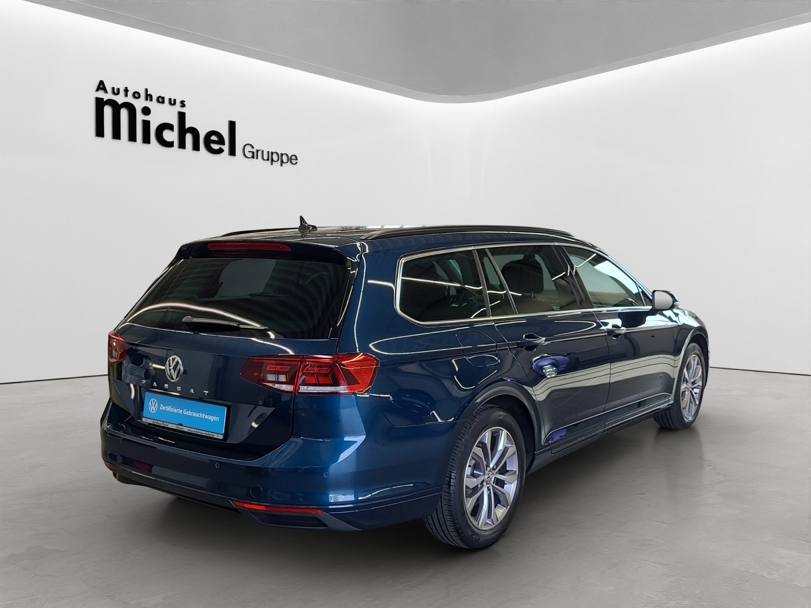 Passat Variant TSI DSG Business LED TravelAssist Kamera AHK Navi