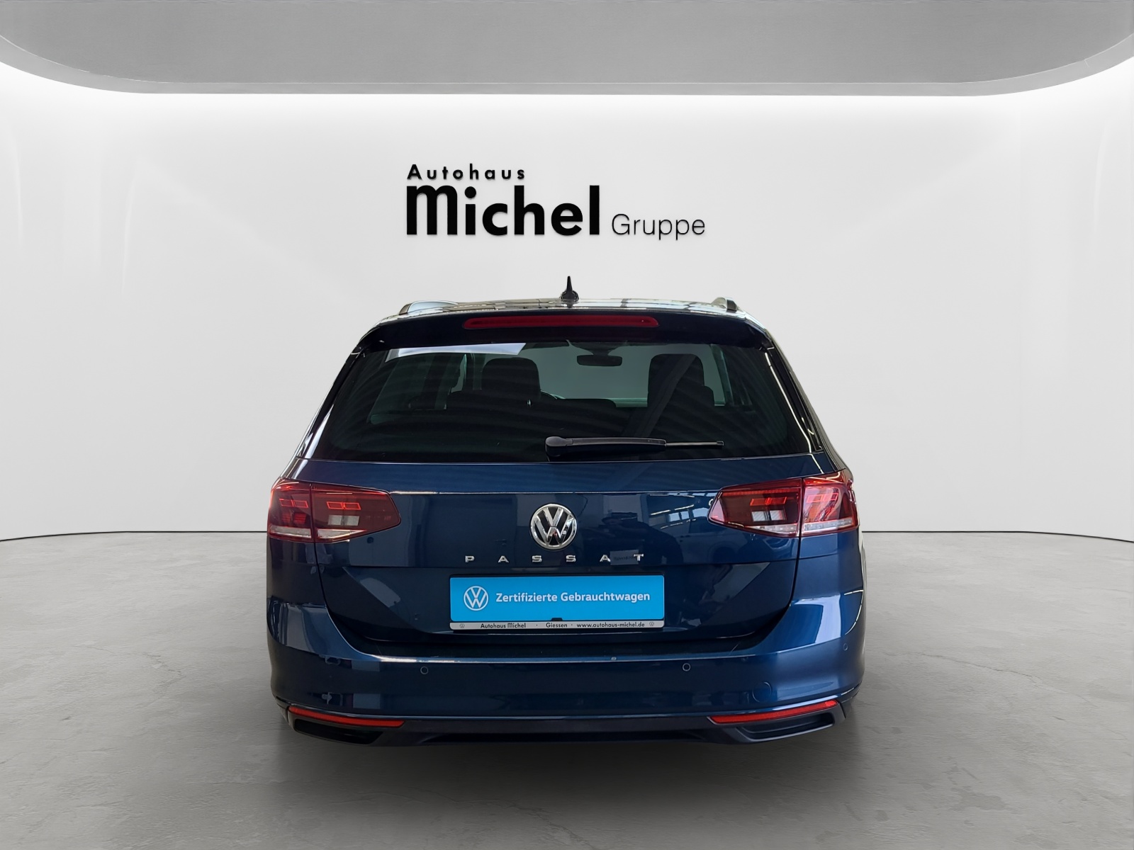 Passat Variant TSI DSG Business LED TravelAssist Kamera AHK Navi