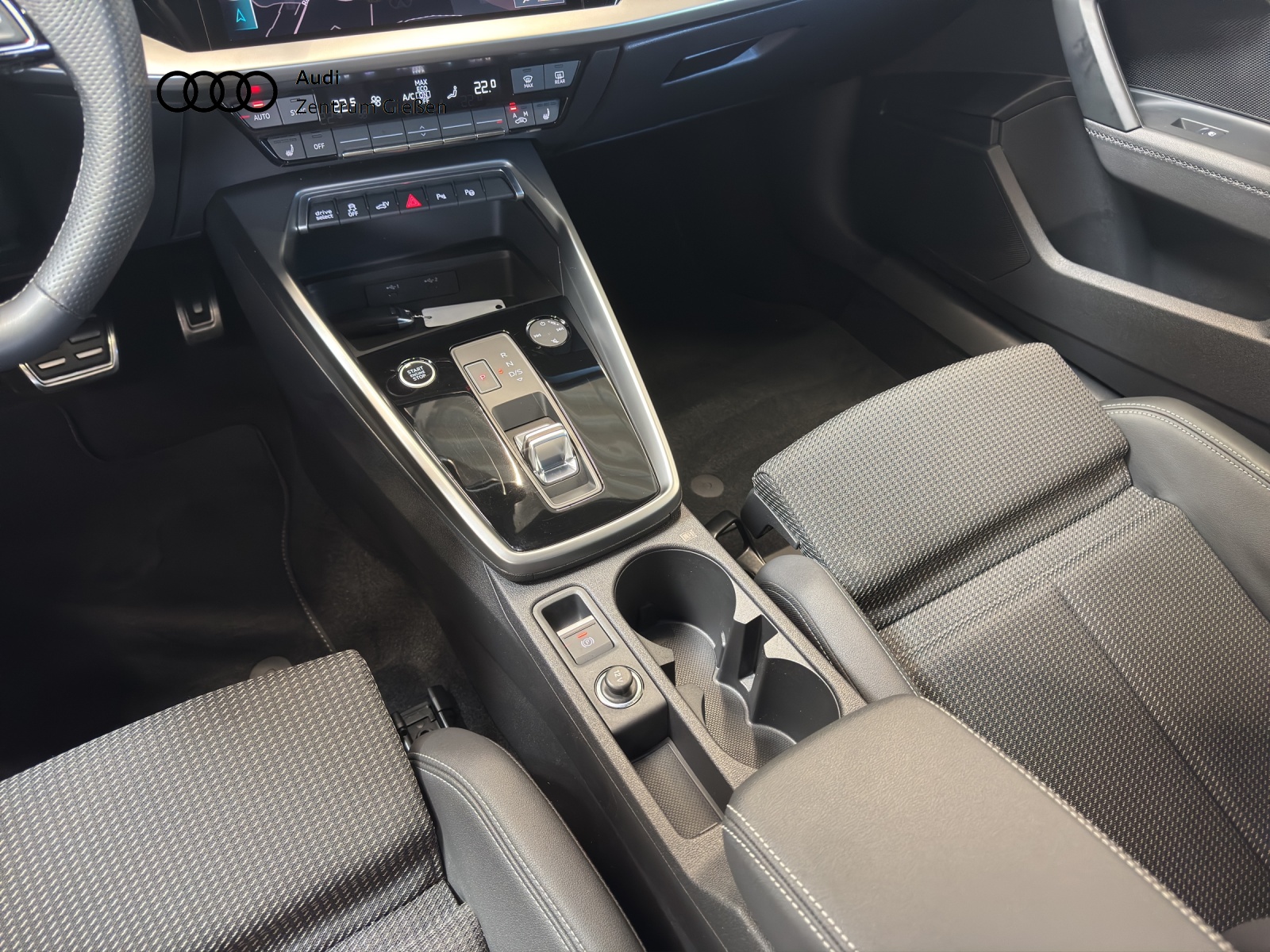 A3 Sportback 45 TFSI e S line Black LED MMI Navi plus
