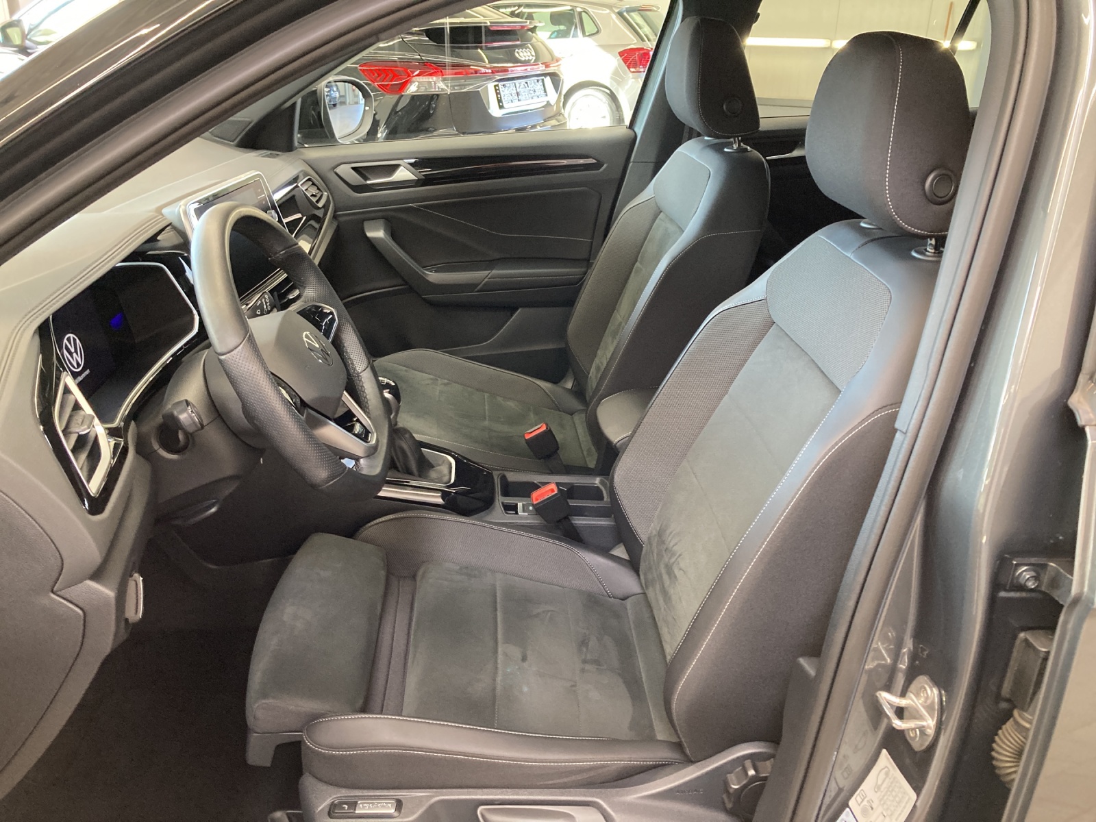 T-Roc TSI R-Line LED-Plus Navi Kamera