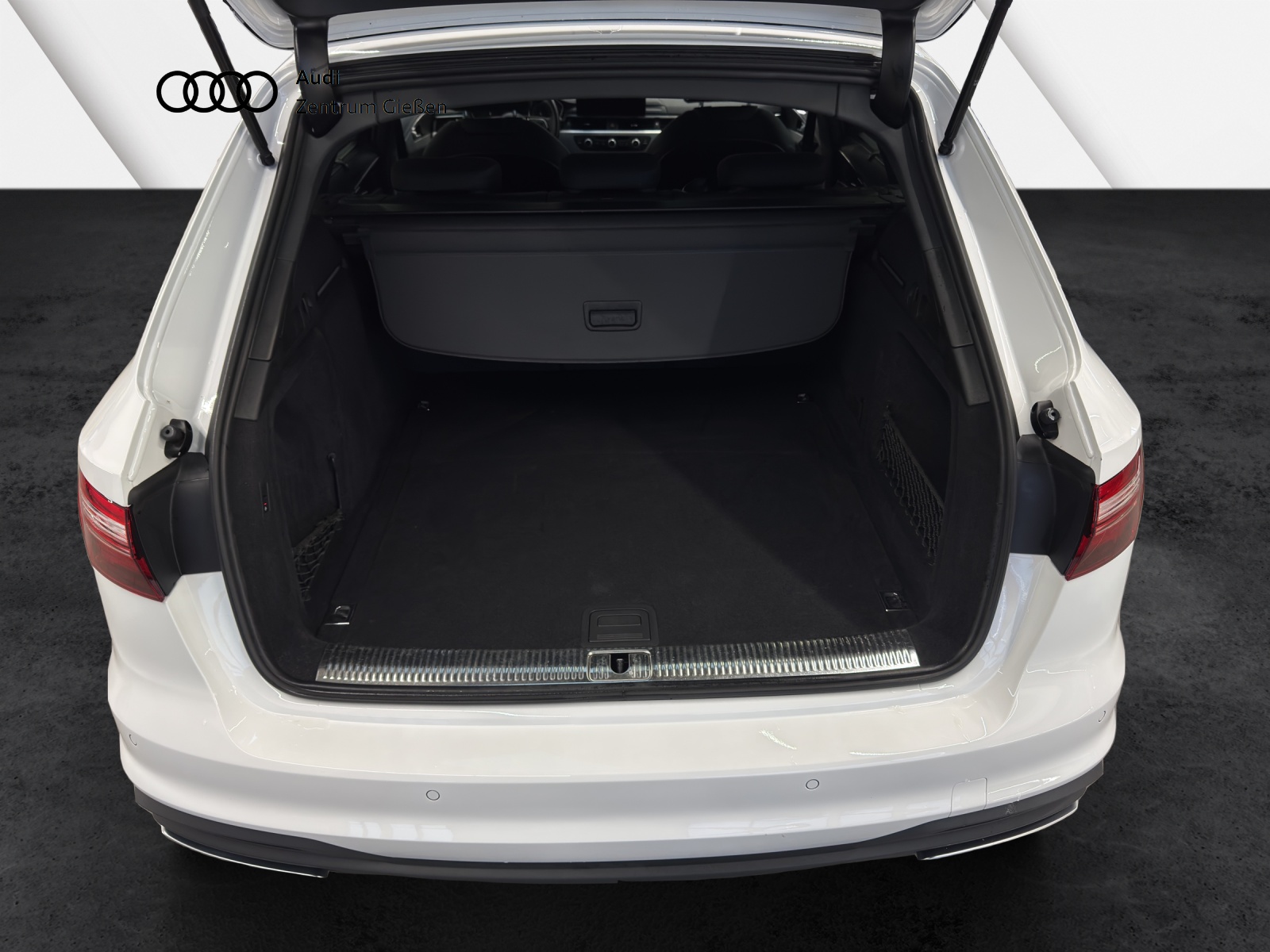 A4 Avant 35 TDI basis AHK Navi 360°Kamera