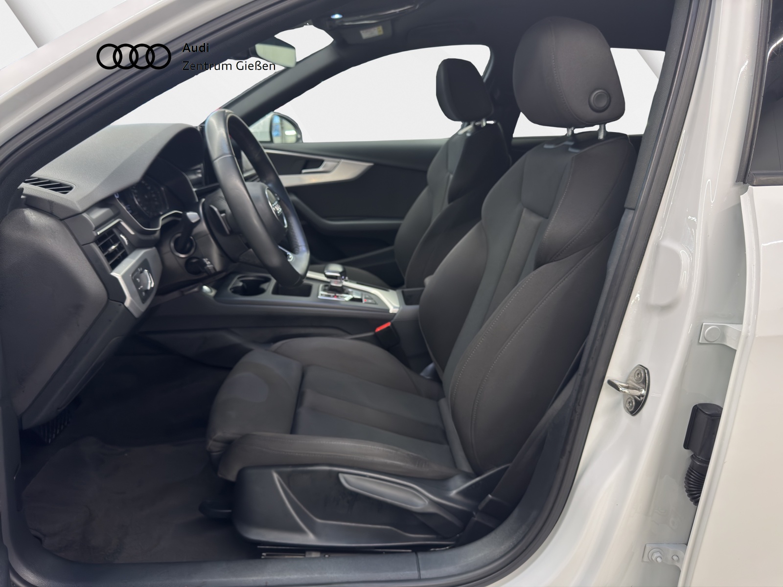 A4 Avant 35 TDI basis AHK Navi 360°Kamera