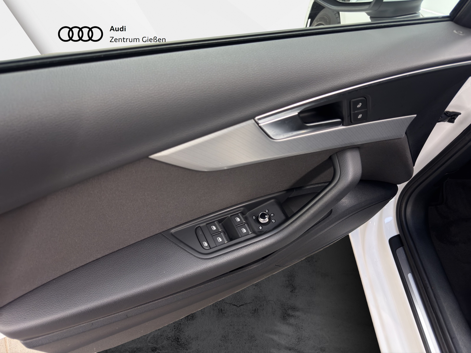 A4 Avant 35 TDI basis AHK Navi 360°Kamera