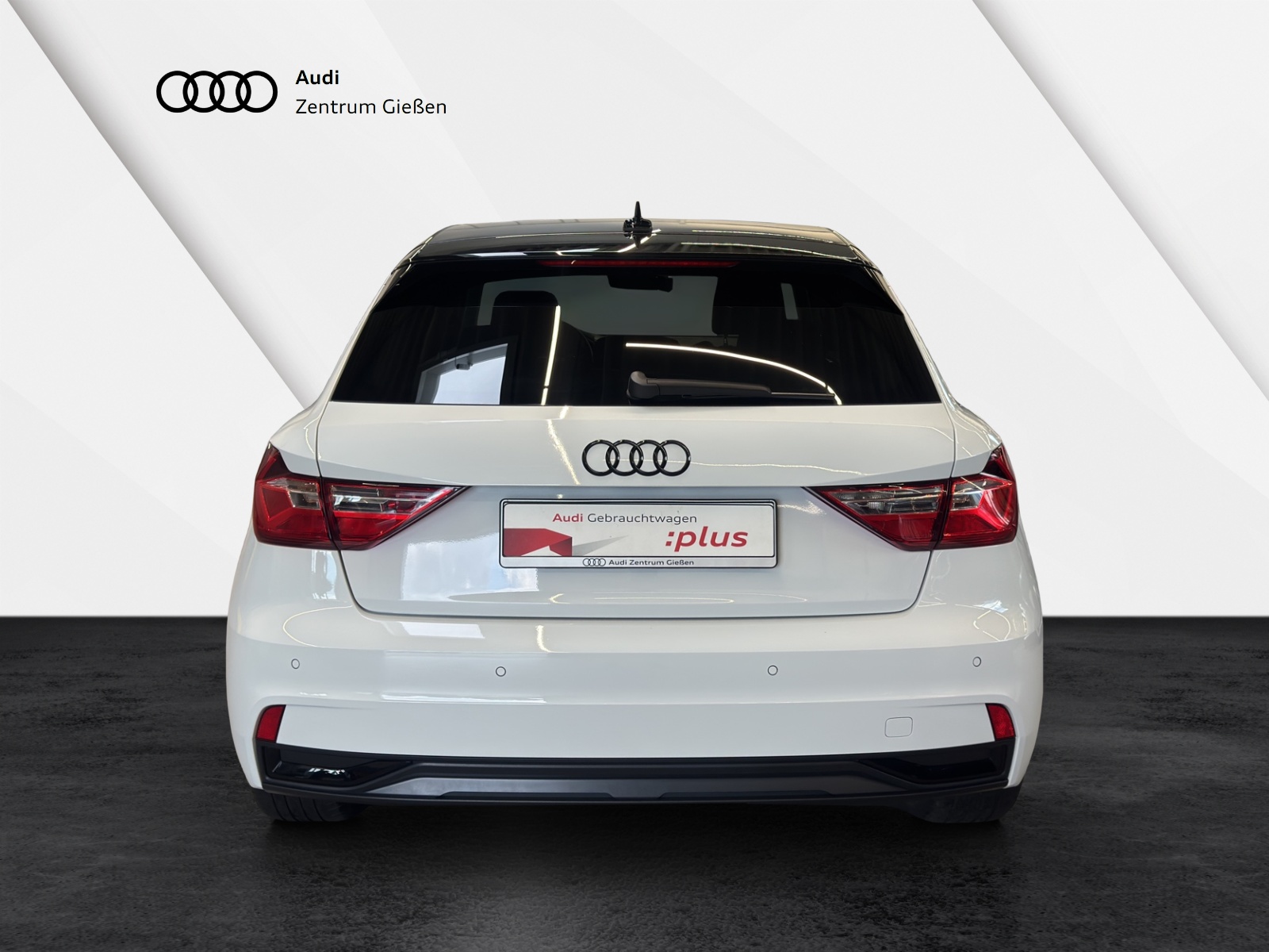 A1 Sportback 30 TFSI advanced black Navi Einparkhilfe
