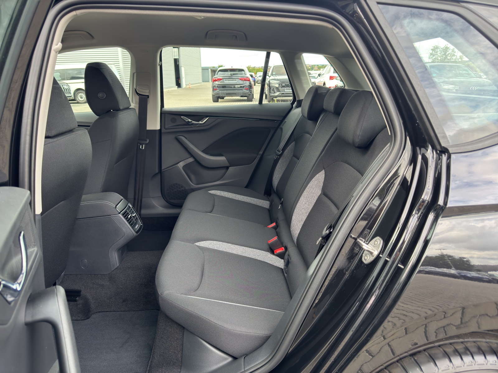Kamiq TSI DSG Essence mit AHK