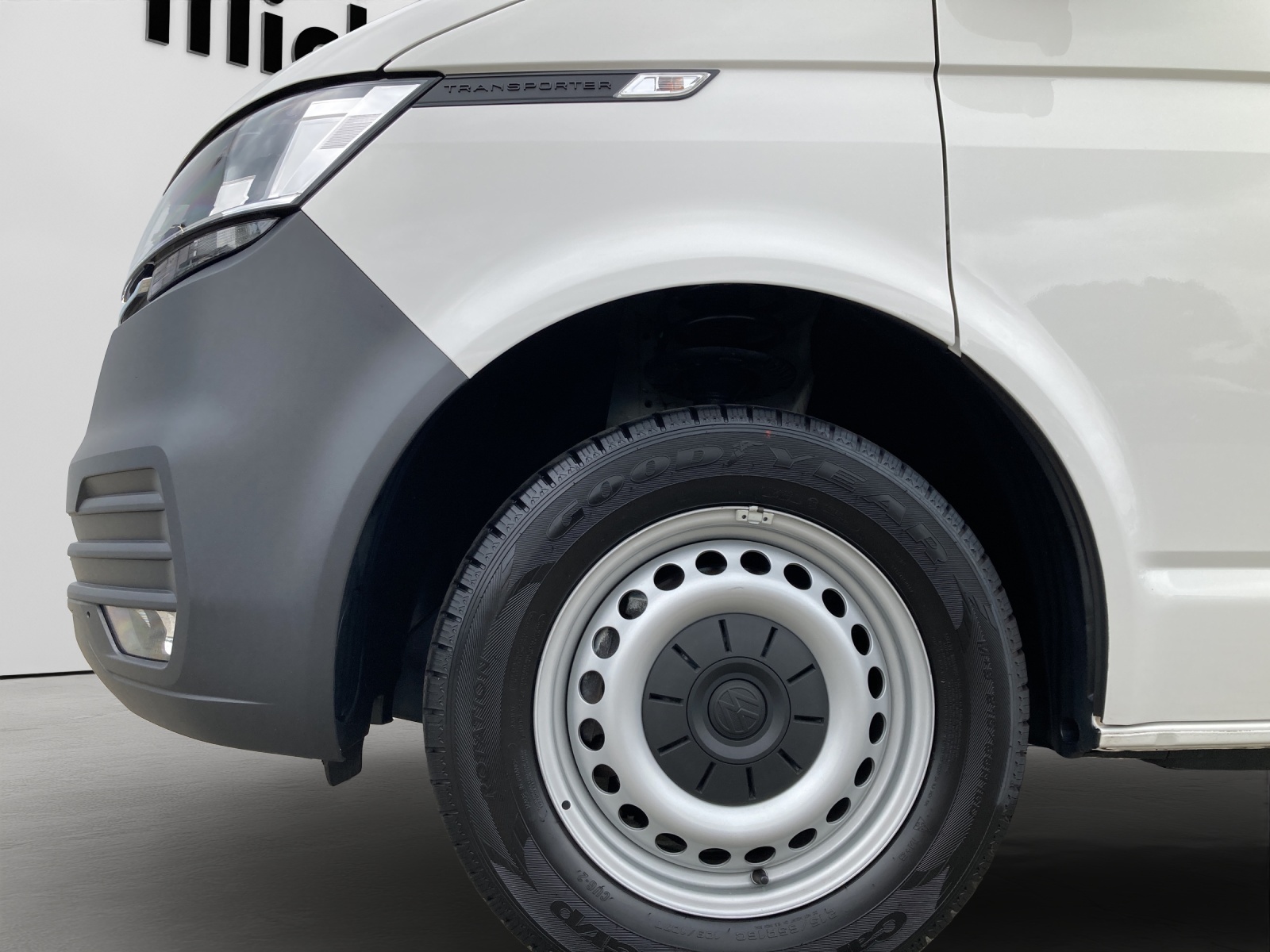 T6.1 Transporter Kasten TDI DSG Navi Klima PDC