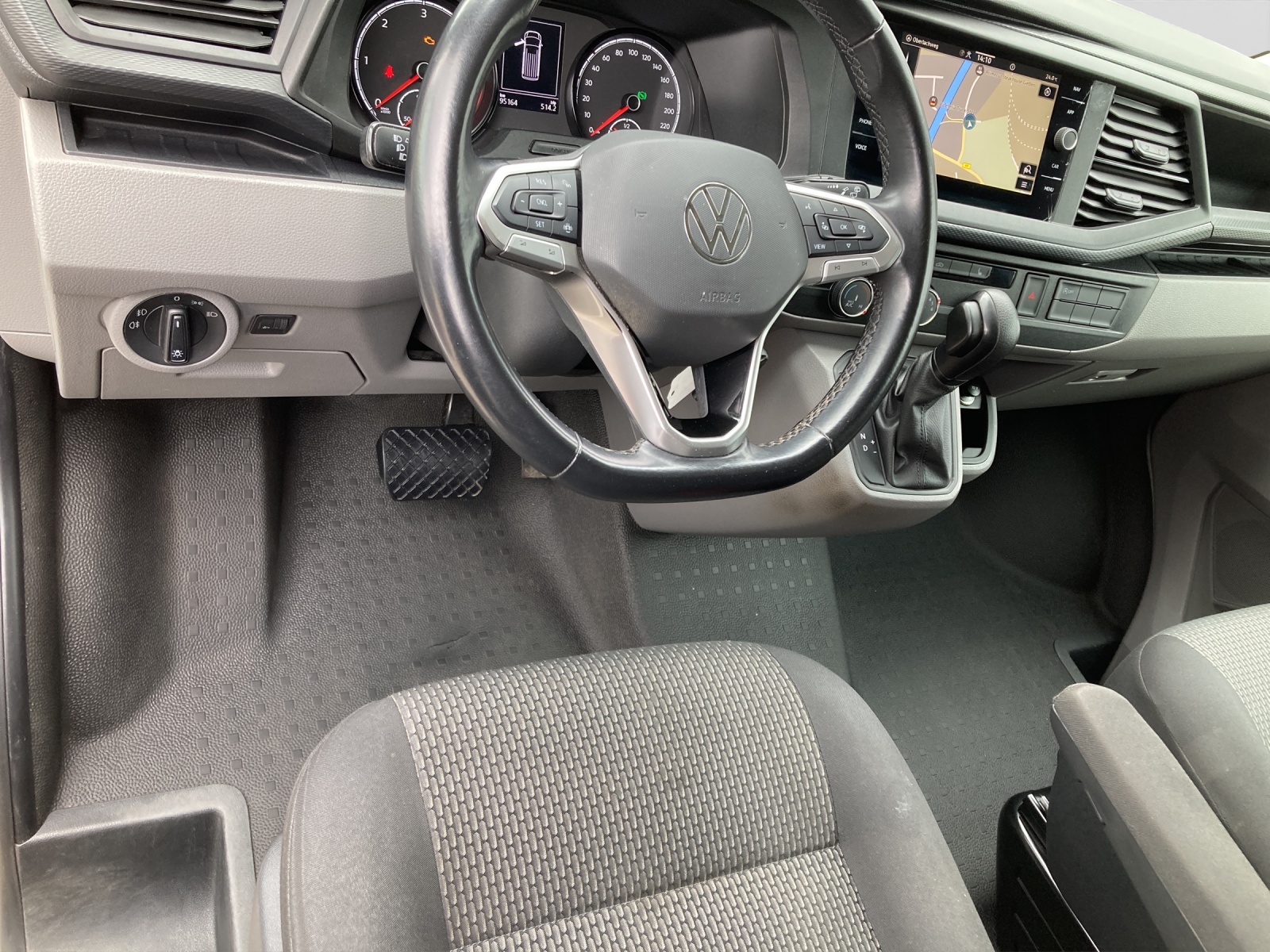T6.1 Transporter Kasten TDI DSG Navi Klima PDC