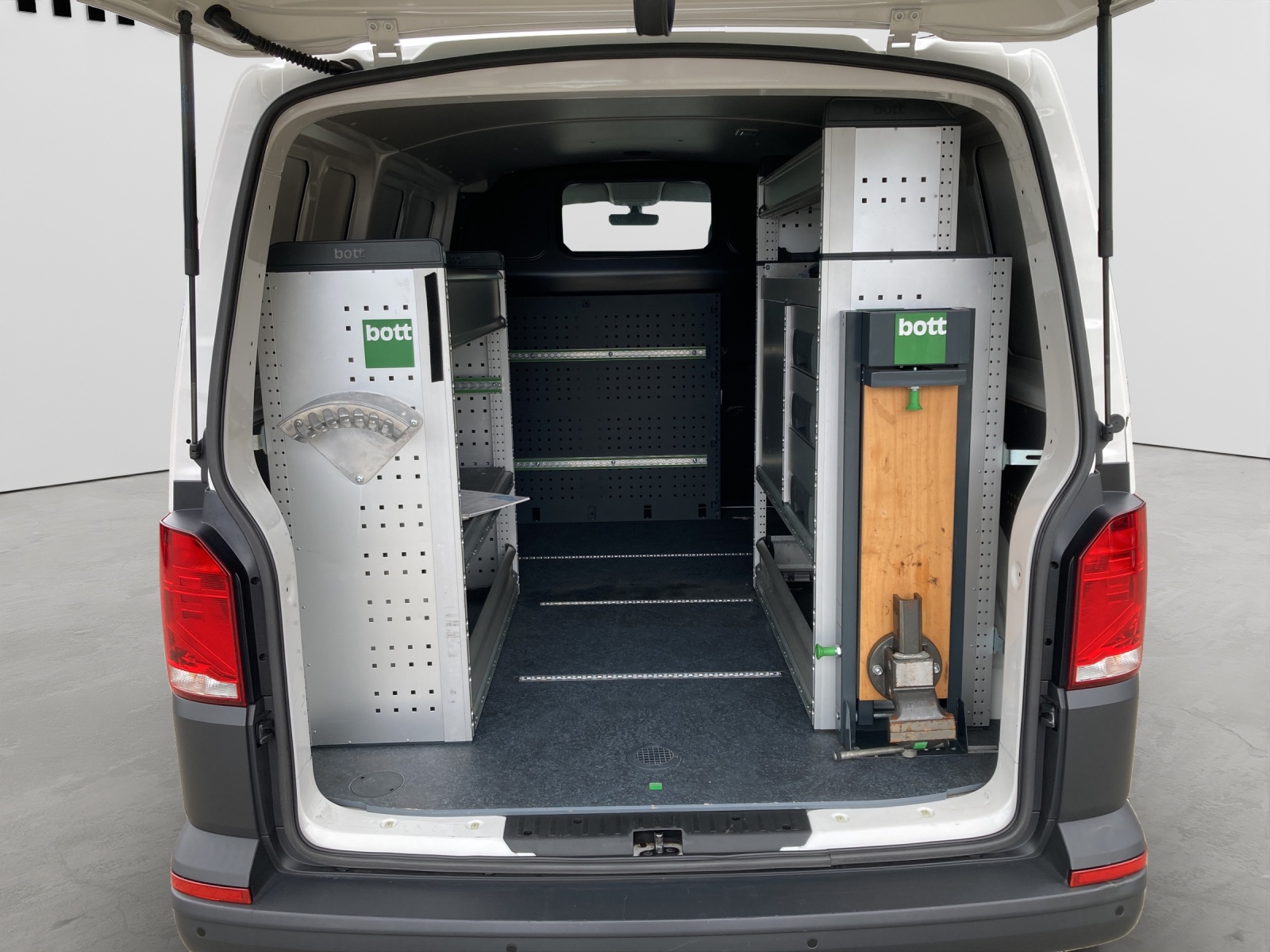 T6.1 Transporter Kasten TDI DSG Navi Klima PDC