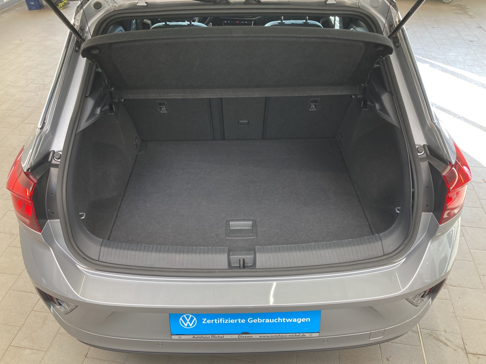 T-Roc TSI R-Line LED-Plus ACC Navi Kamera