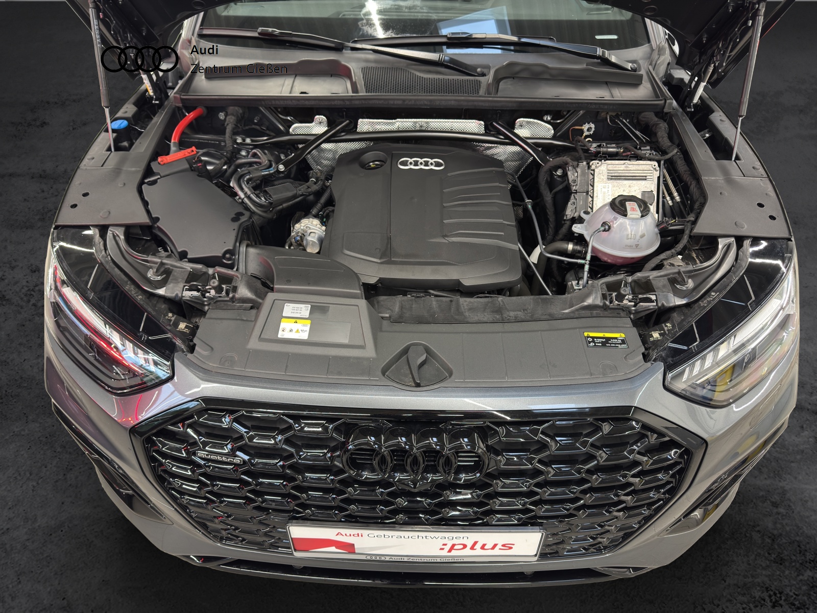 Q5 Sportback 40 TDI quattro S line Pano AHK B&O Matrix-LEDBlack
