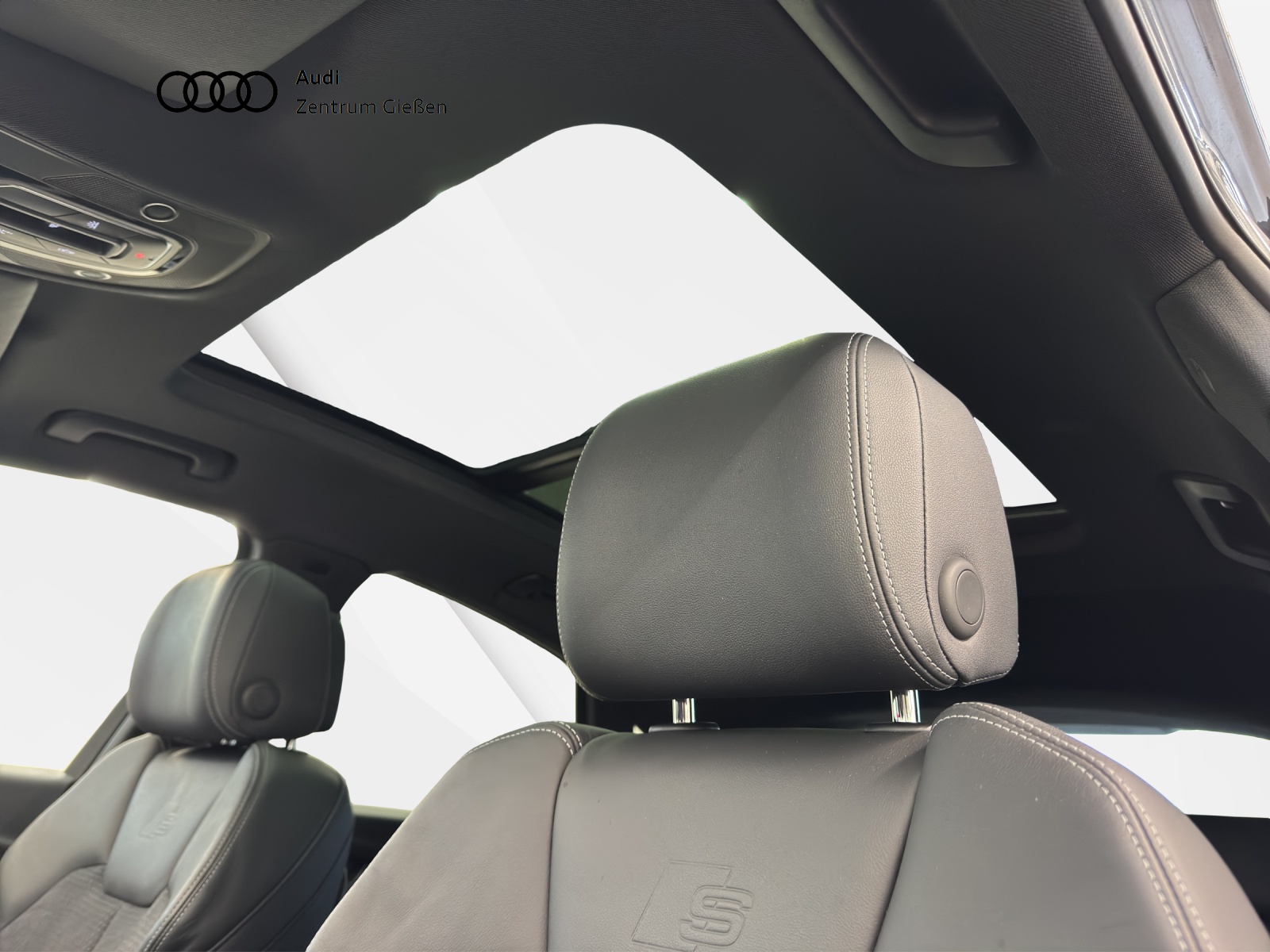 Q5 Sportback 40 TDI quattro S line Pano AHK B&O Matrix-LEDBlack