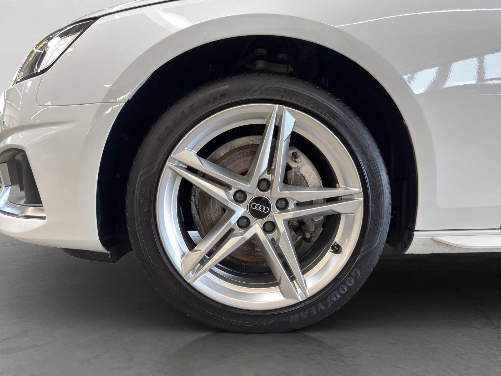 A4 Avant 40 TFSI S-tronic advanced AHK Navi Kamera