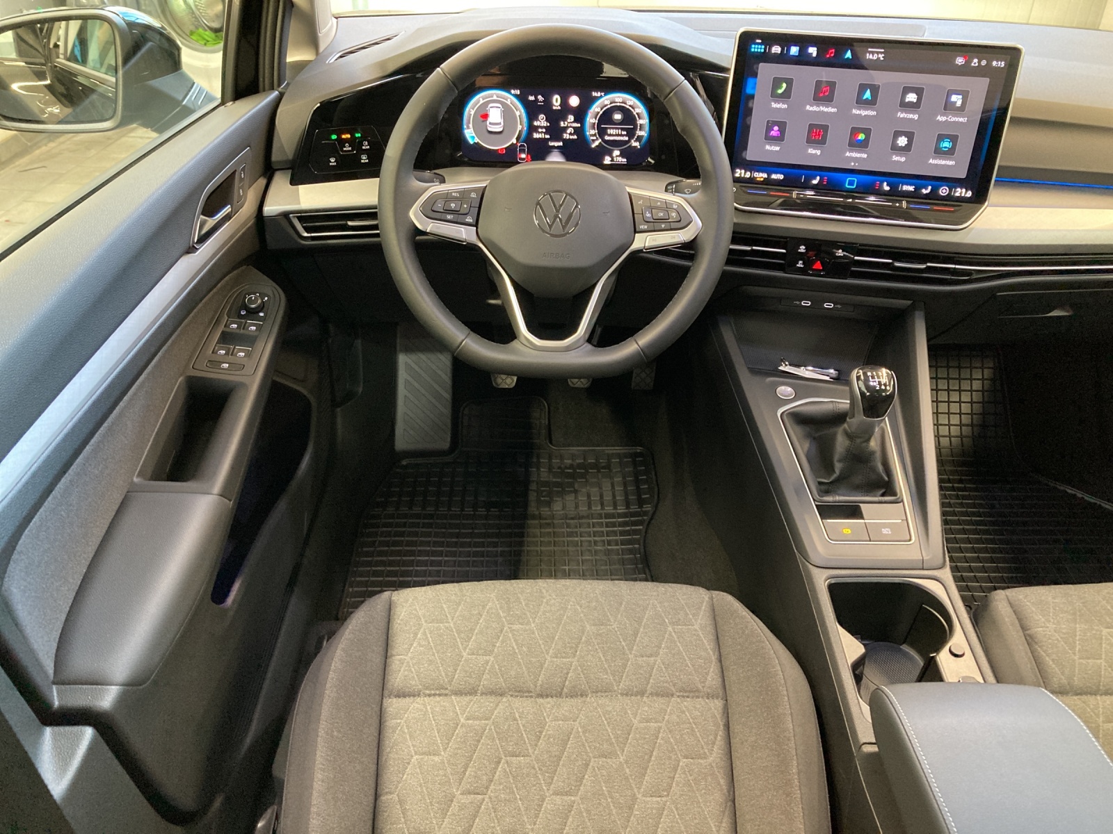 Golf 8 1.5 TSI Life LED Navi TravelAssist