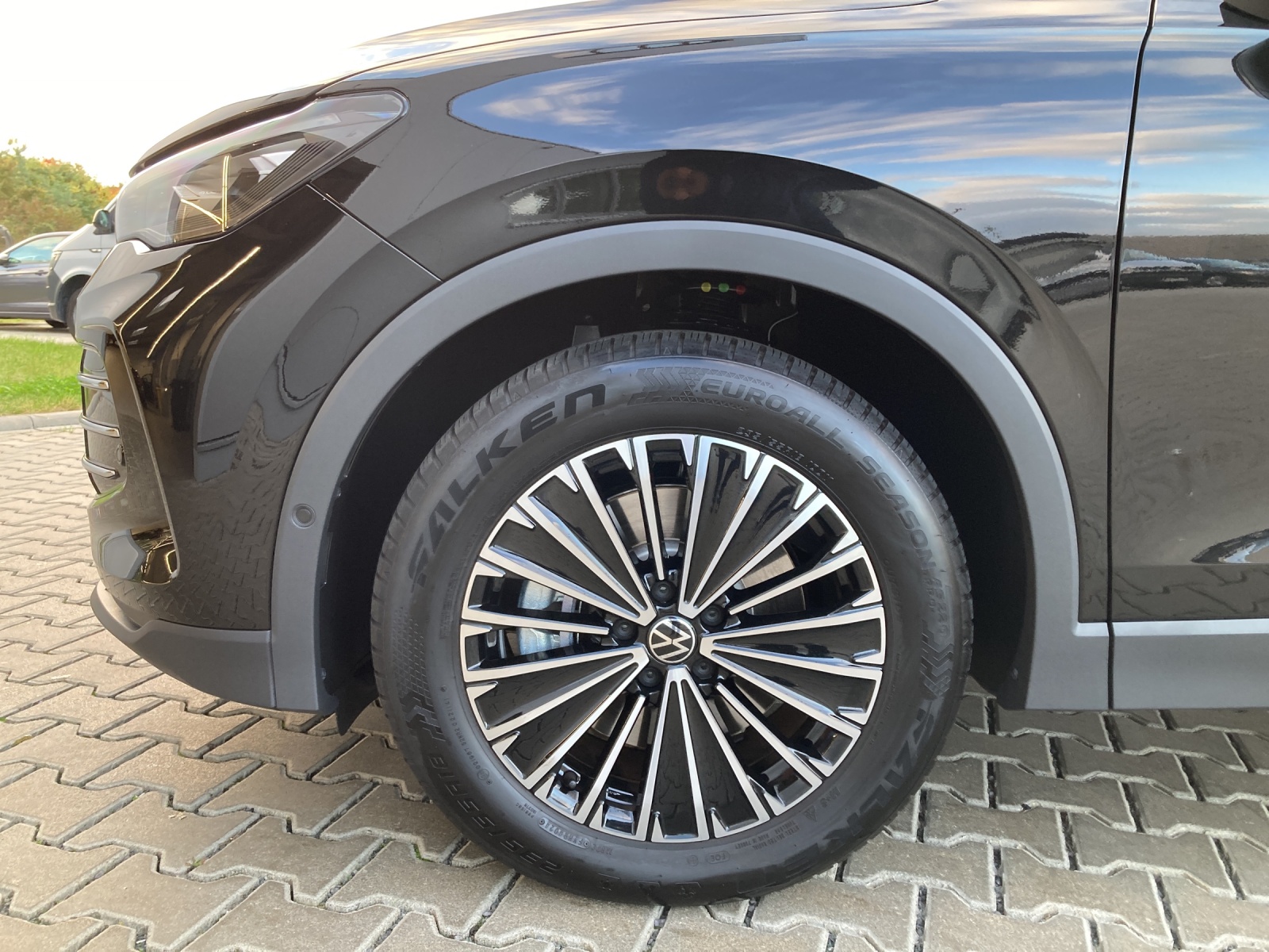 Tiguan TDI DSG Elegance AHK Standheizung