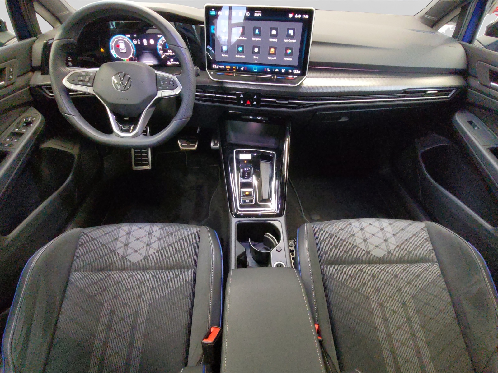 Golf 8 eTSI DSG R-Line Black Style HeadUp LED-Plus Alu-18Zoll Navi