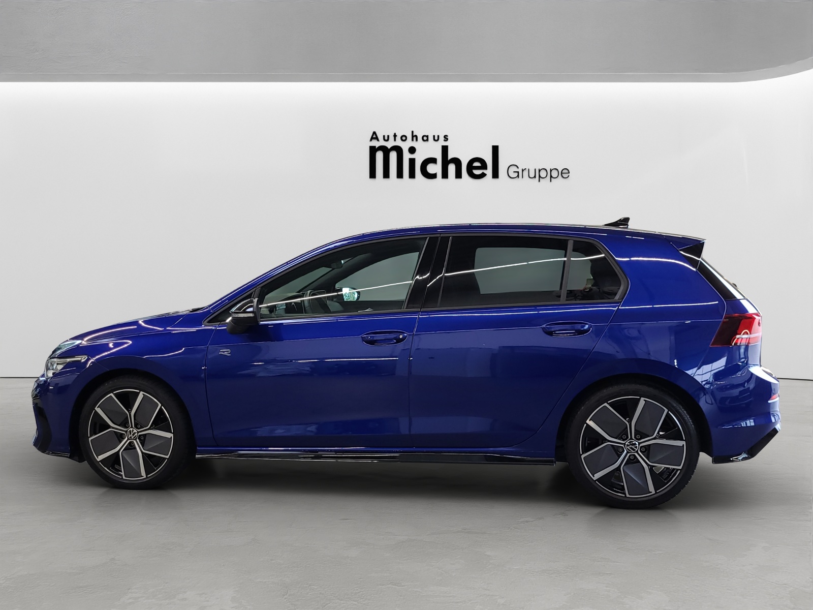 Golf 8 eTSI DSG R-Line Black Style HeadUp LED-Plus Alu-18Zoll Navi