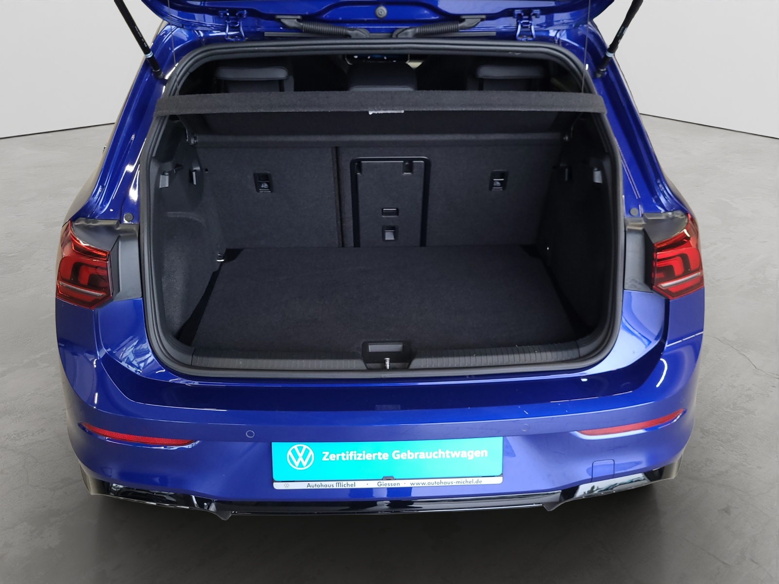Golf 8 eTSI DSG R-Line Black Style HeadUp LED-Plus Alu-18Zoll Navi