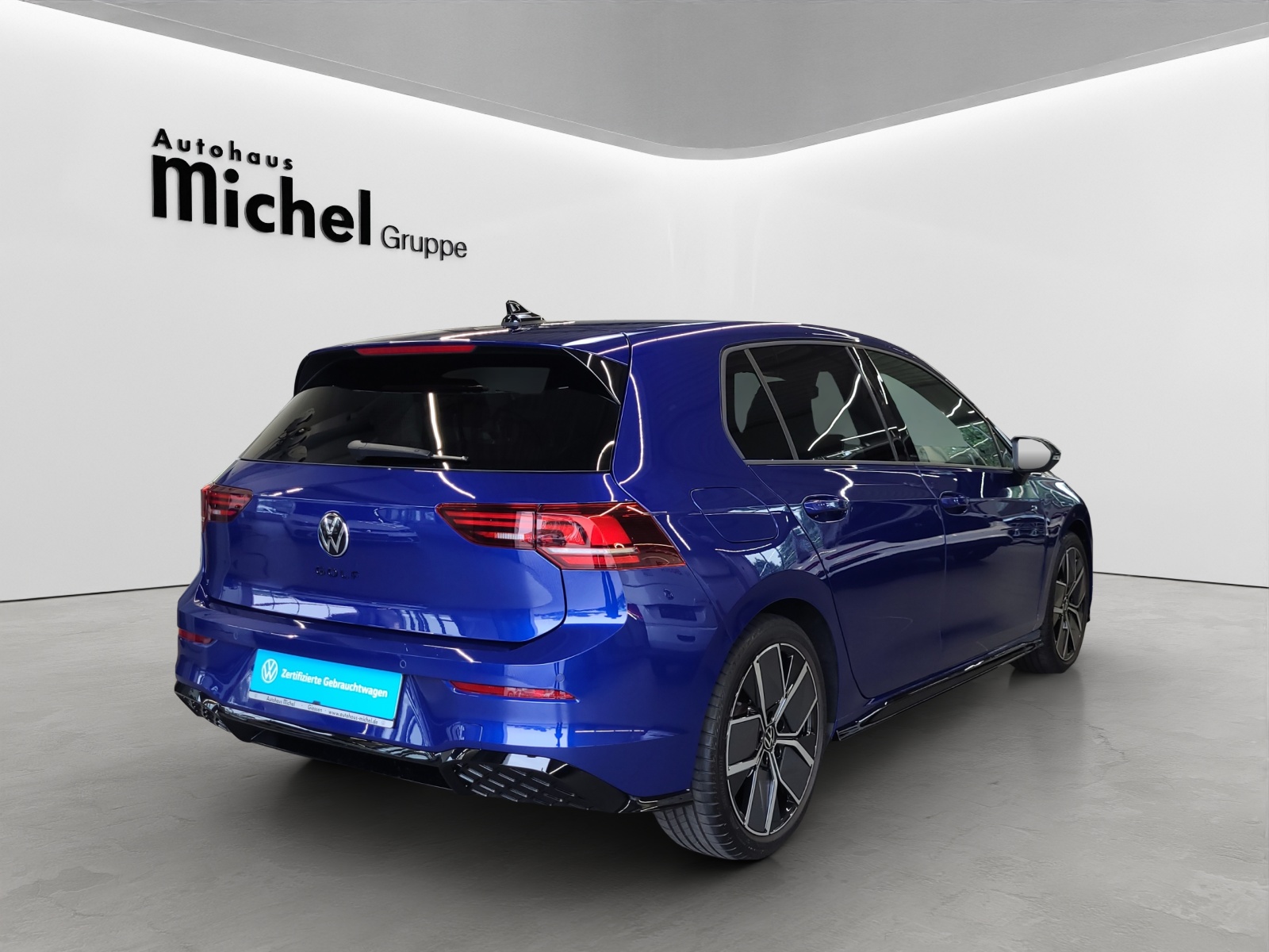 Golf 8 eTSI DSG R-Line Black Style HeadUp LED-Plus Alu-18Zoll Navi