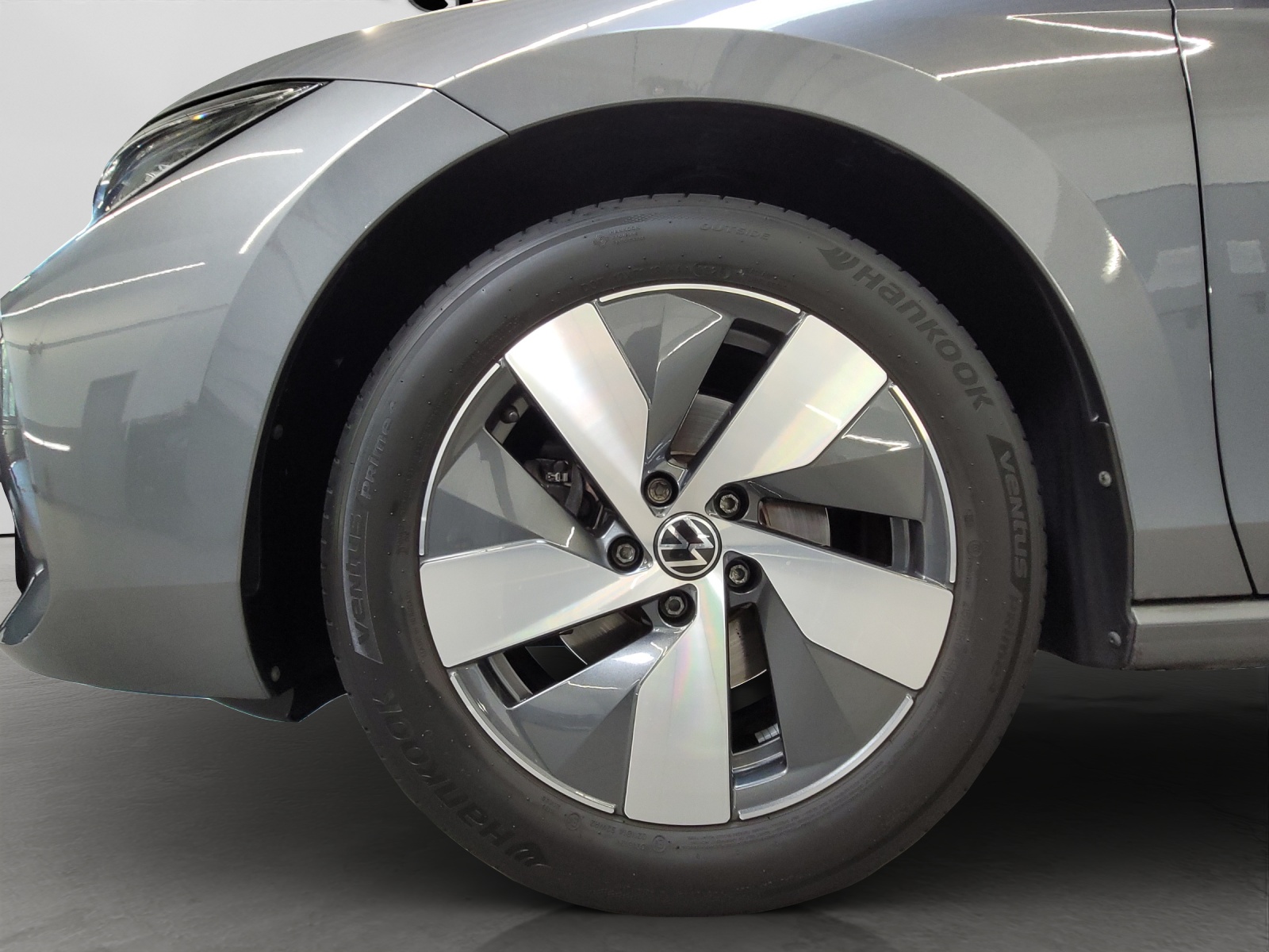 Passat Variant eTSI DSG ACC LED AppConnect Kamera Alu-17Zoll