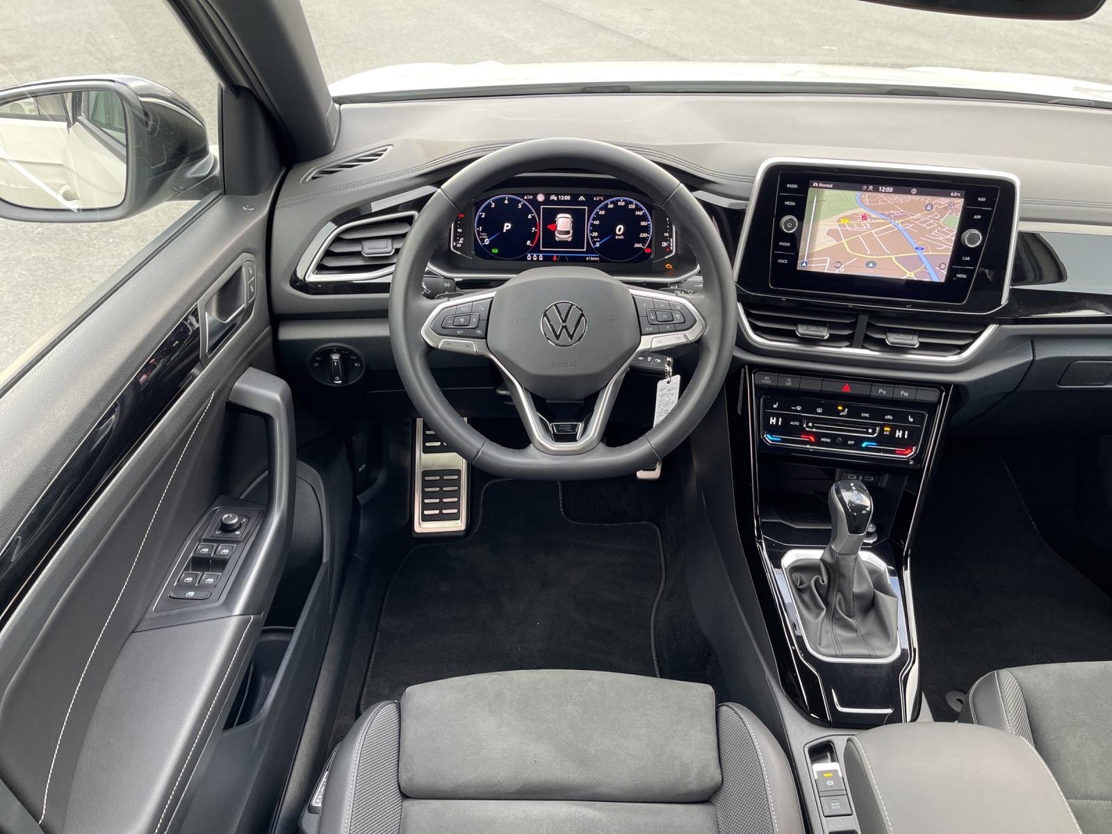 T-Roc 1.5 TSI DSG R-Line LED-Plus ACC Navi Alu-19Zoll
