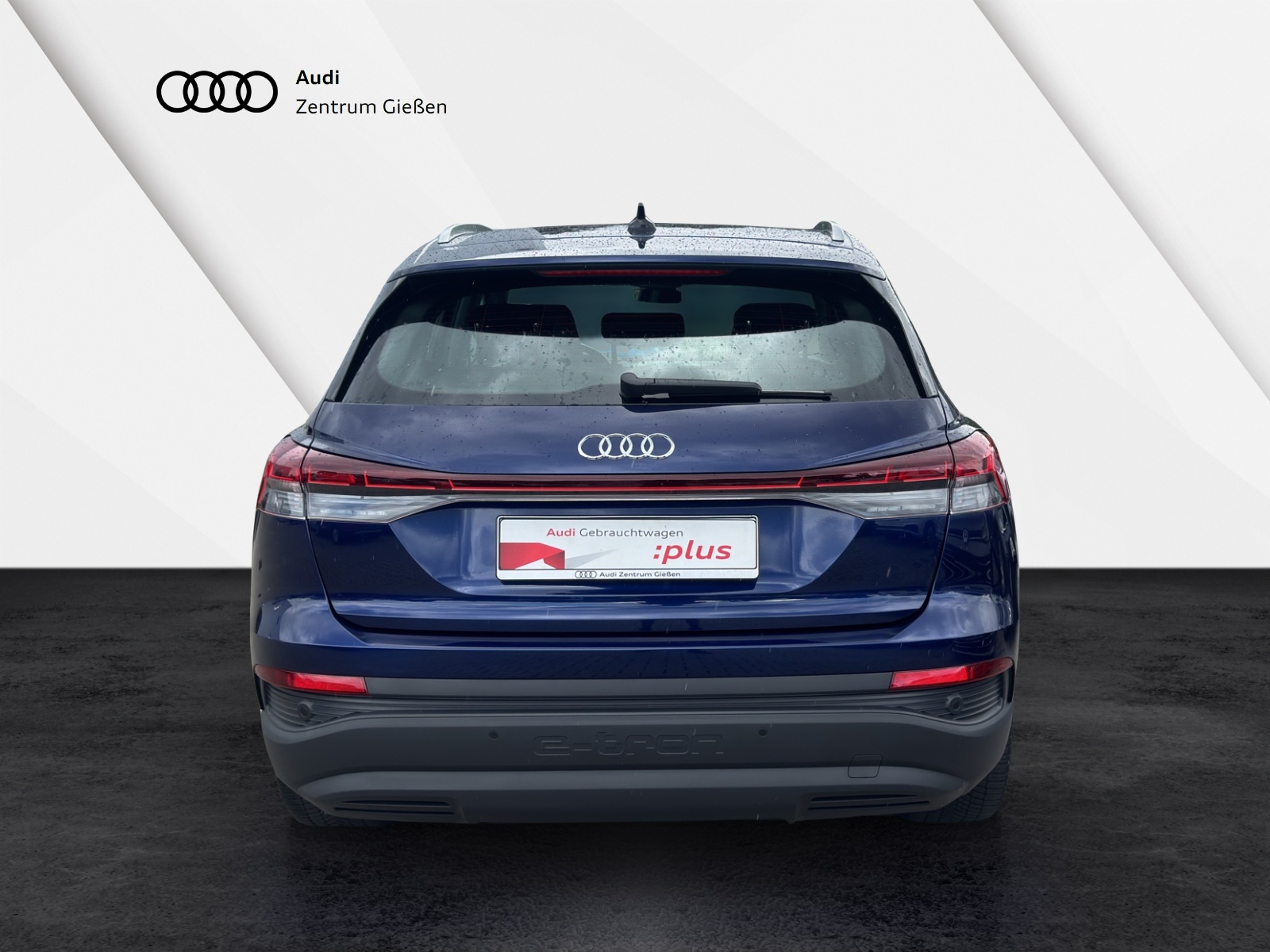 Q4 e-tron 40 basis Navi Komfort-Paket plus