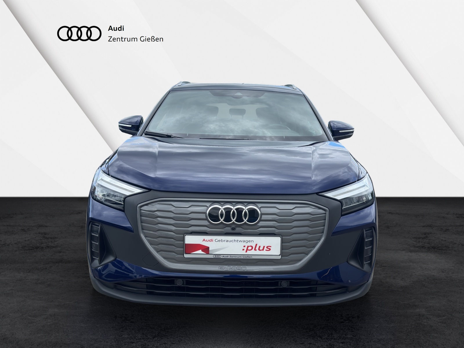 Q4 e-tron 40 basis Navi Komfort-Paket plus