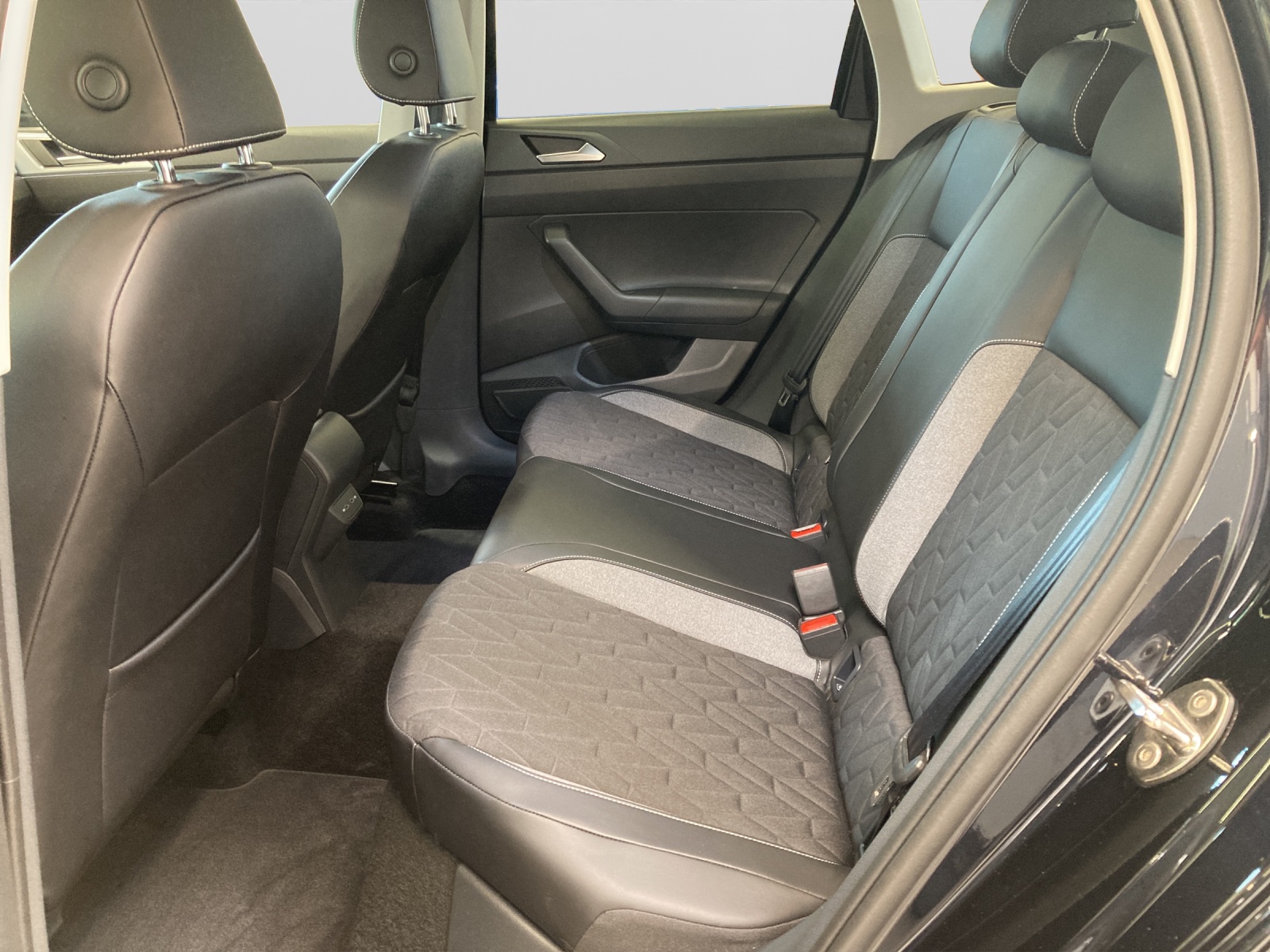 Taigo TSI DSG Goal IQ-Light Navi Kamera TravelAssist
