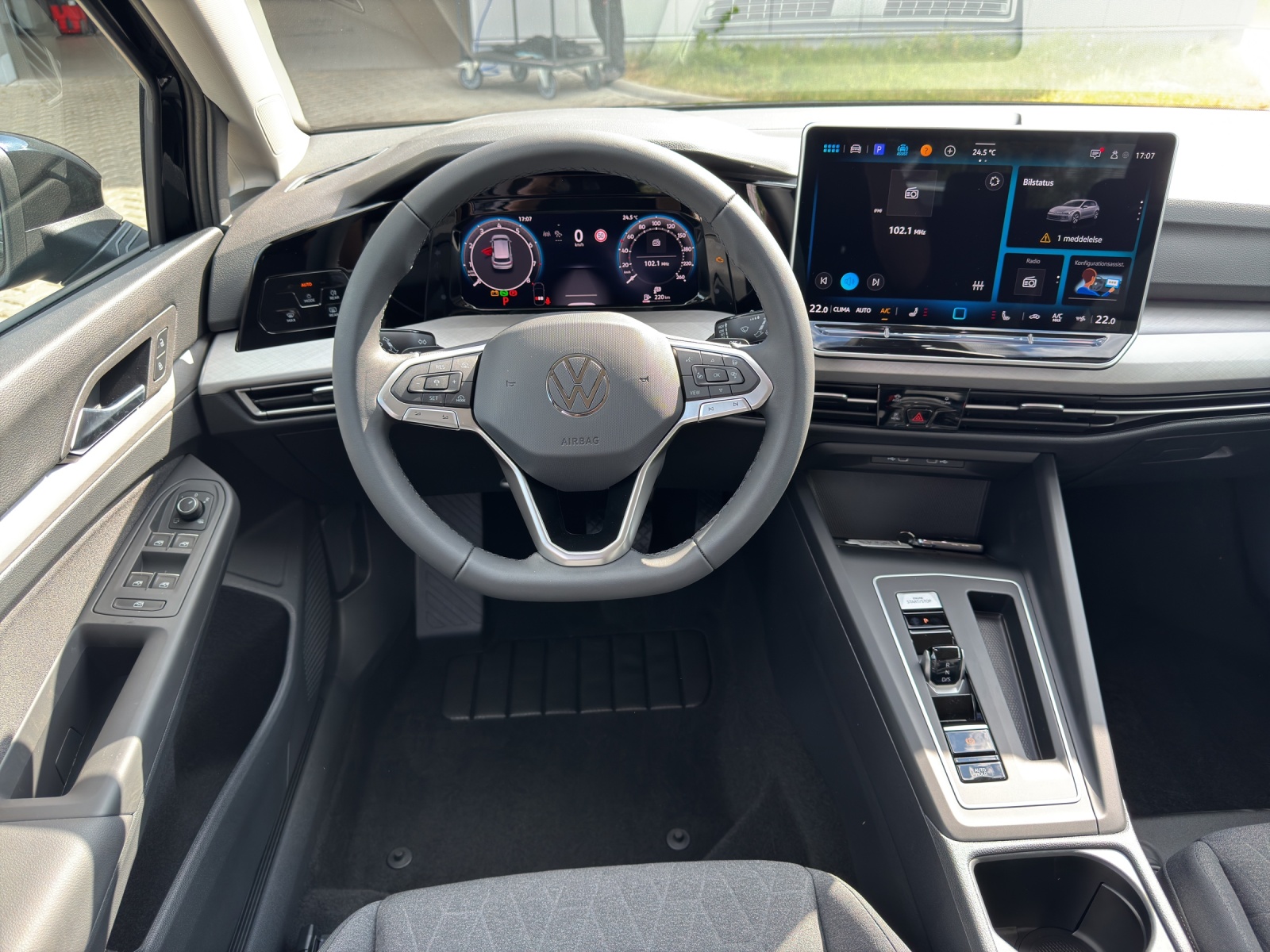 Golf 8 eTSI DSG Life ACC AHK