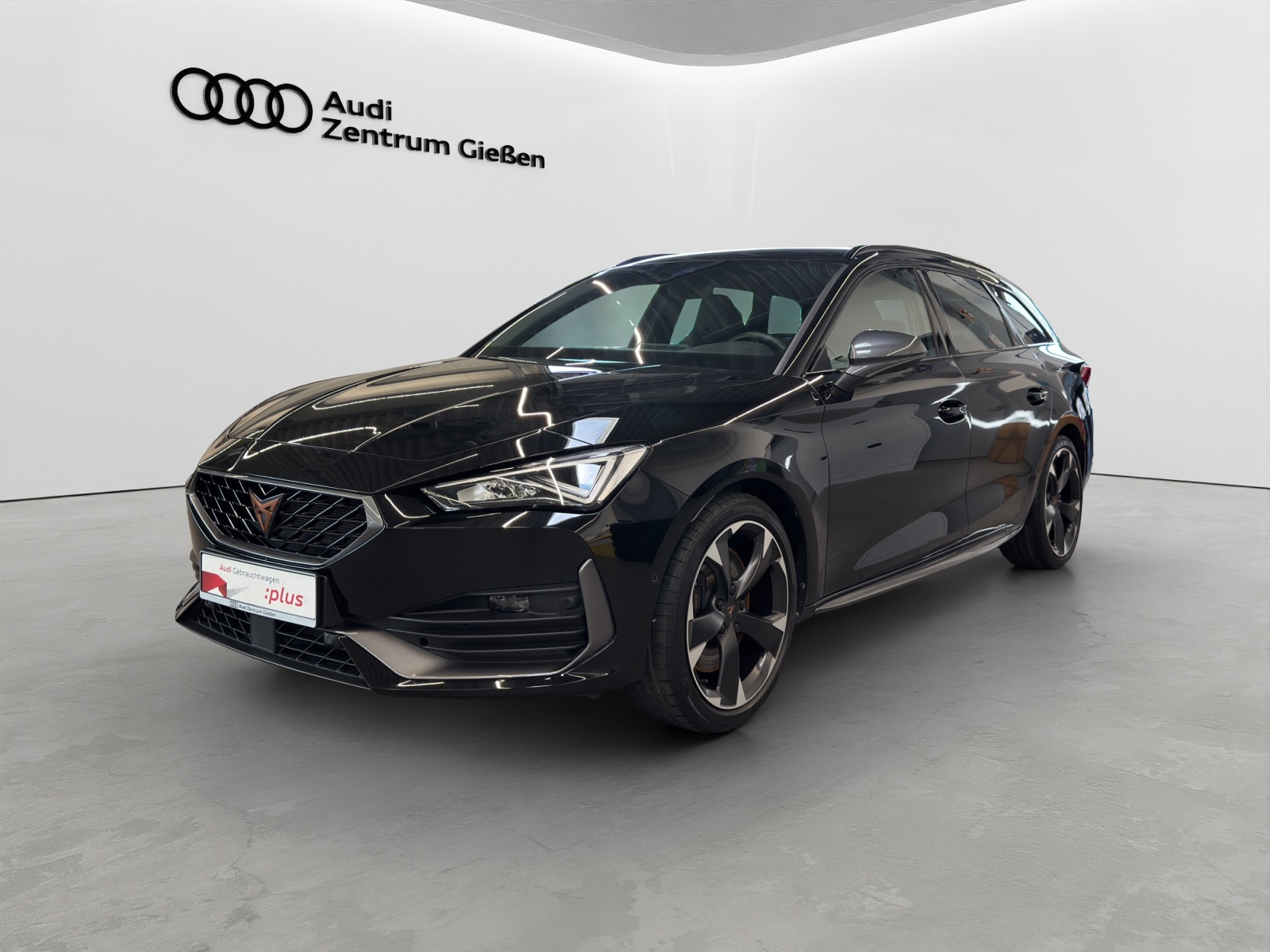 Leon Sportstourer 2.0 TSI DSG BEATS Navi LED ACCRückfahrkamera