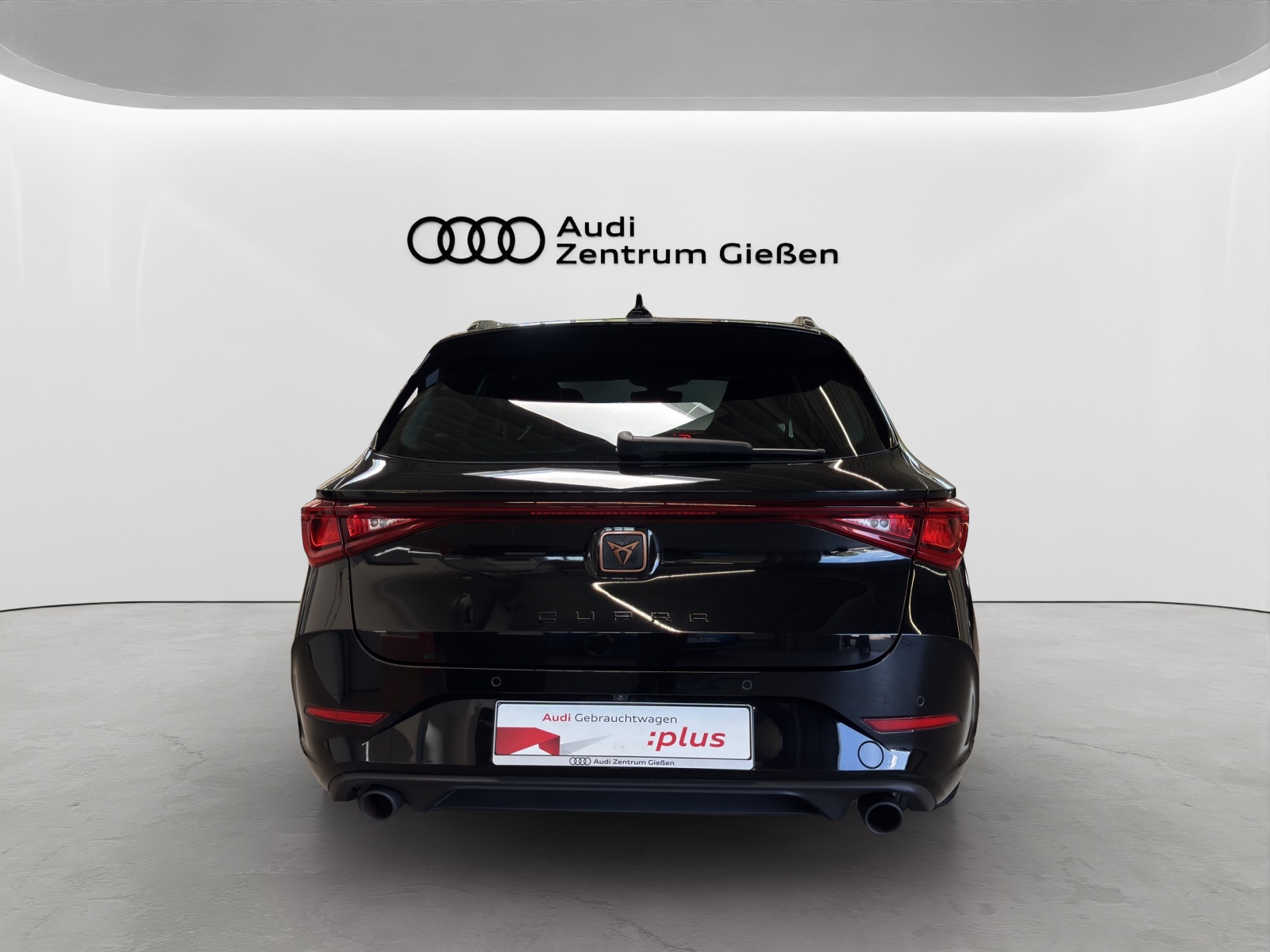 Leon Sportstourer 2.0 TSI DSG BEATS Navi LED ACCRückfahrkamera